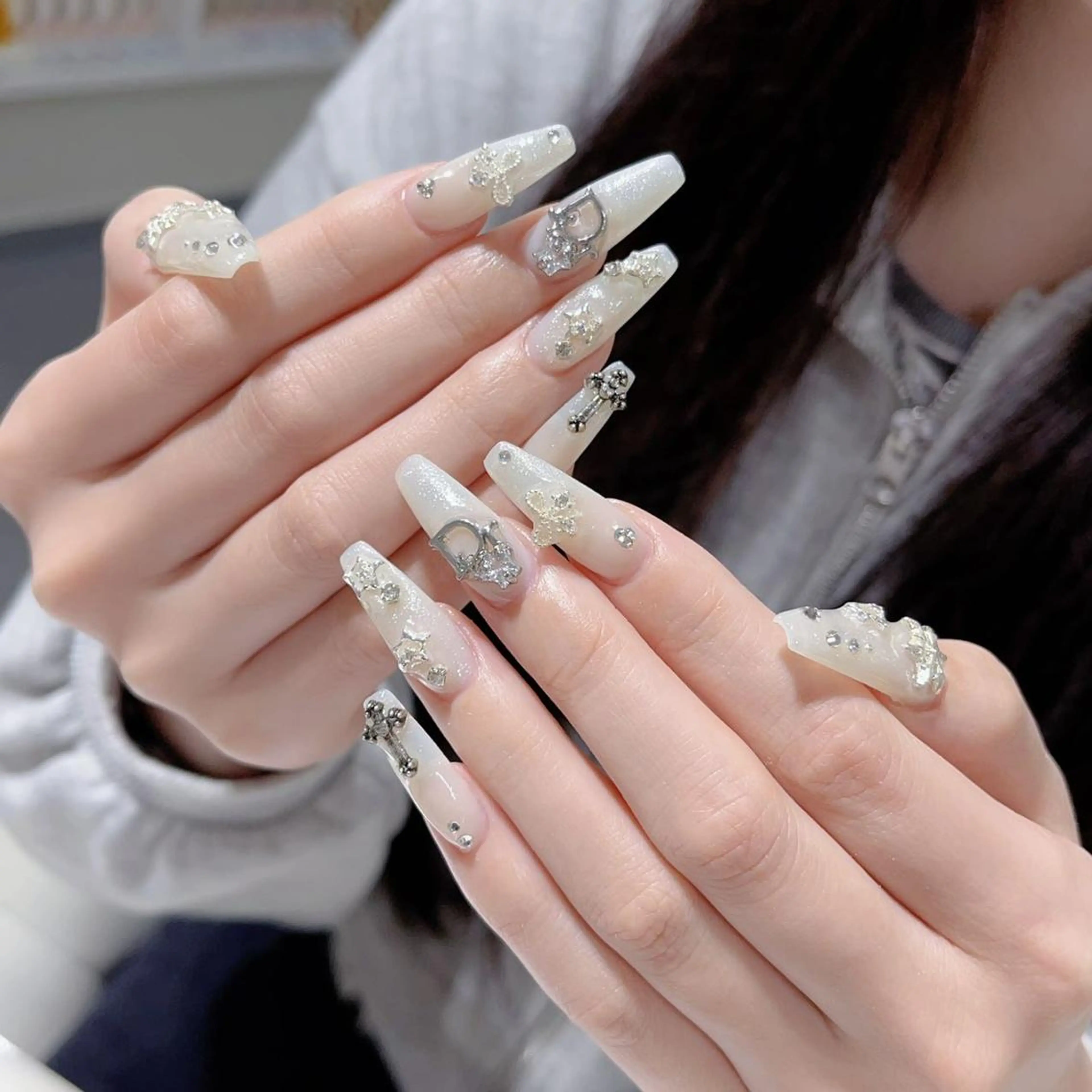 ネイル ハンドネイル Queen's ゆなのネイルデザイン