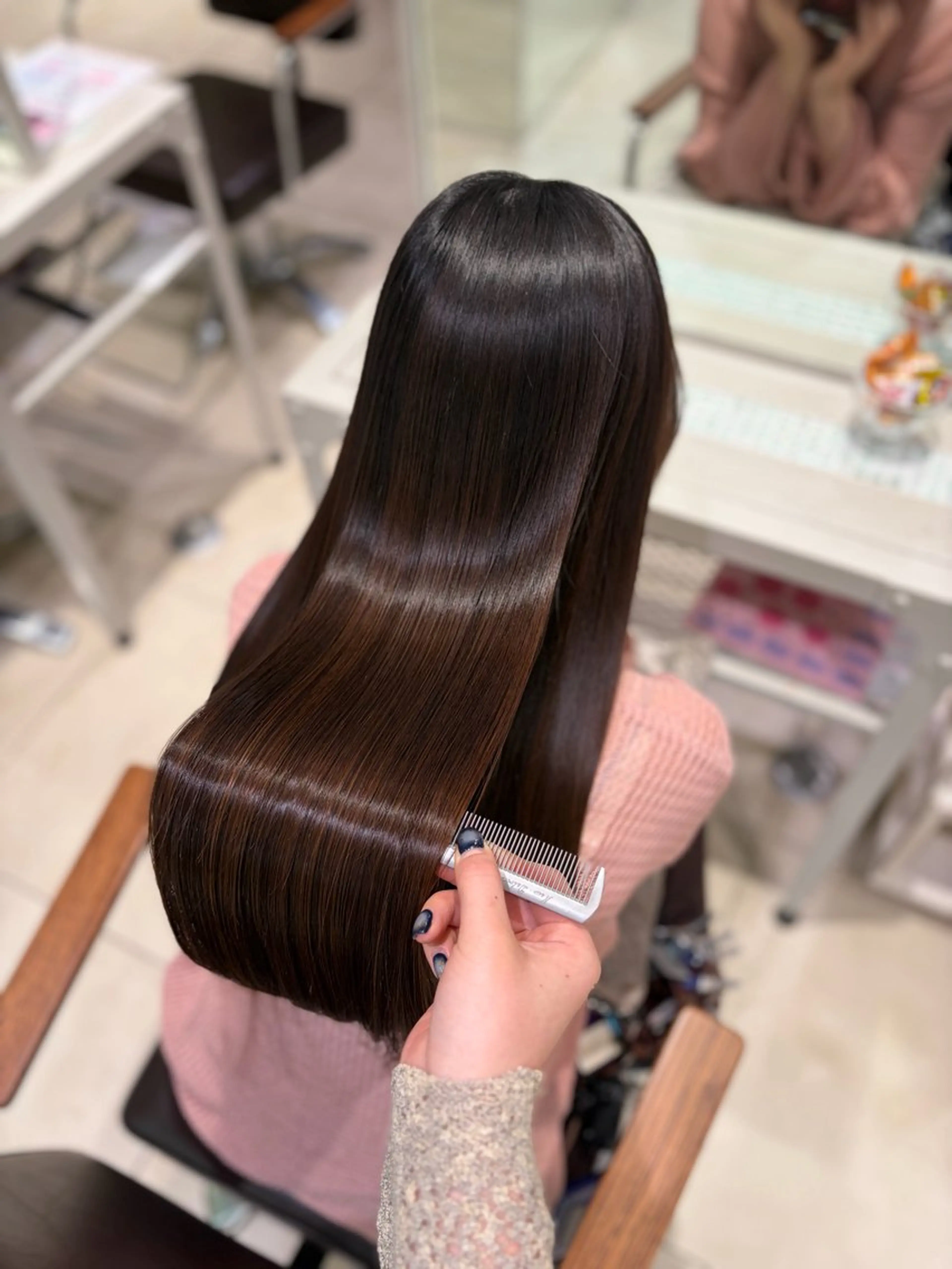 ロング ヘアカラー トリートメント 愛されcolor💘 Aina/ツヤ髪のヘアスタイル