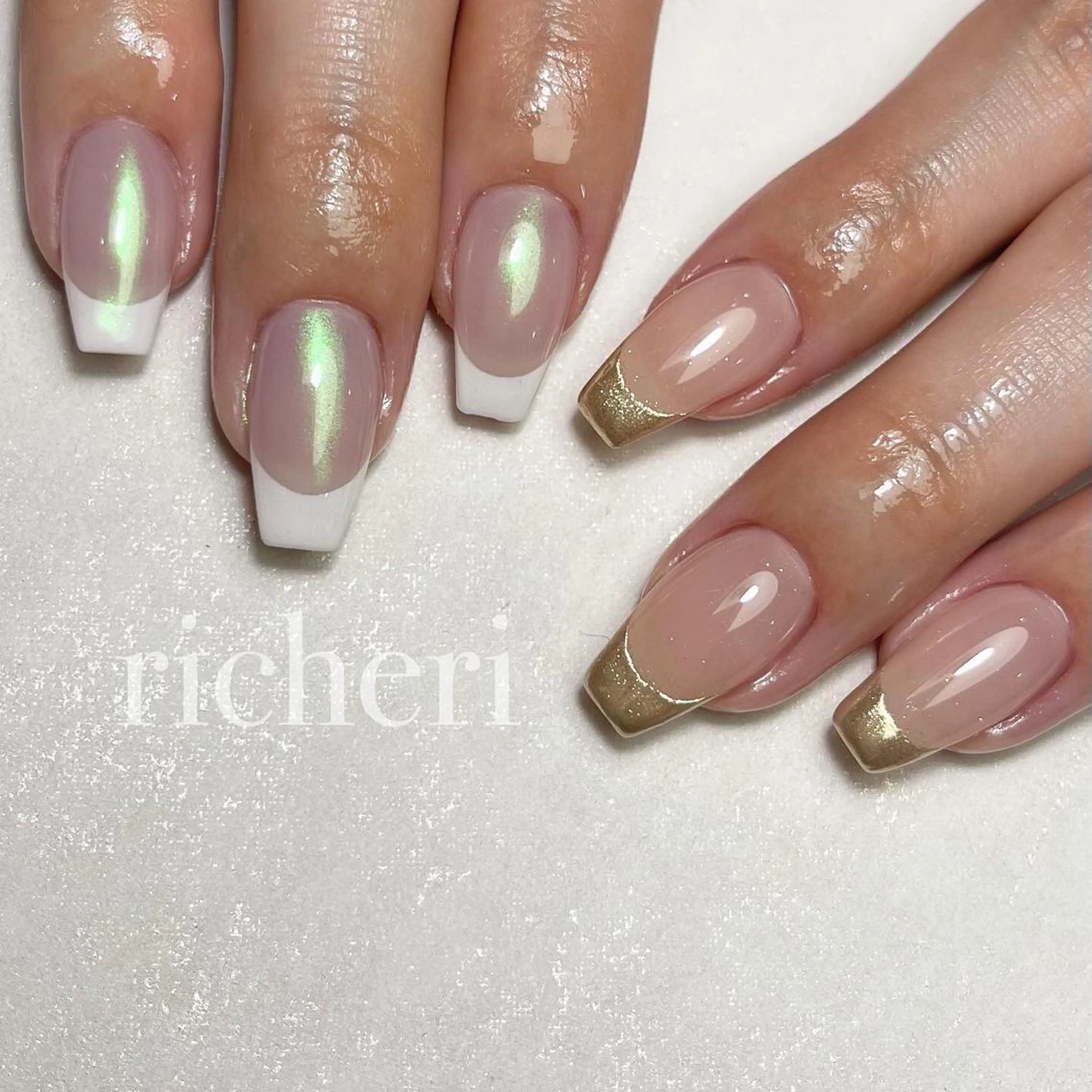 ミディアム ネイル 韓国風ヘア アートネイル フラッシュネイル フレンチネイル ジェルネイル ハンドネイル richeri beautyのエステ・リラクイメージ