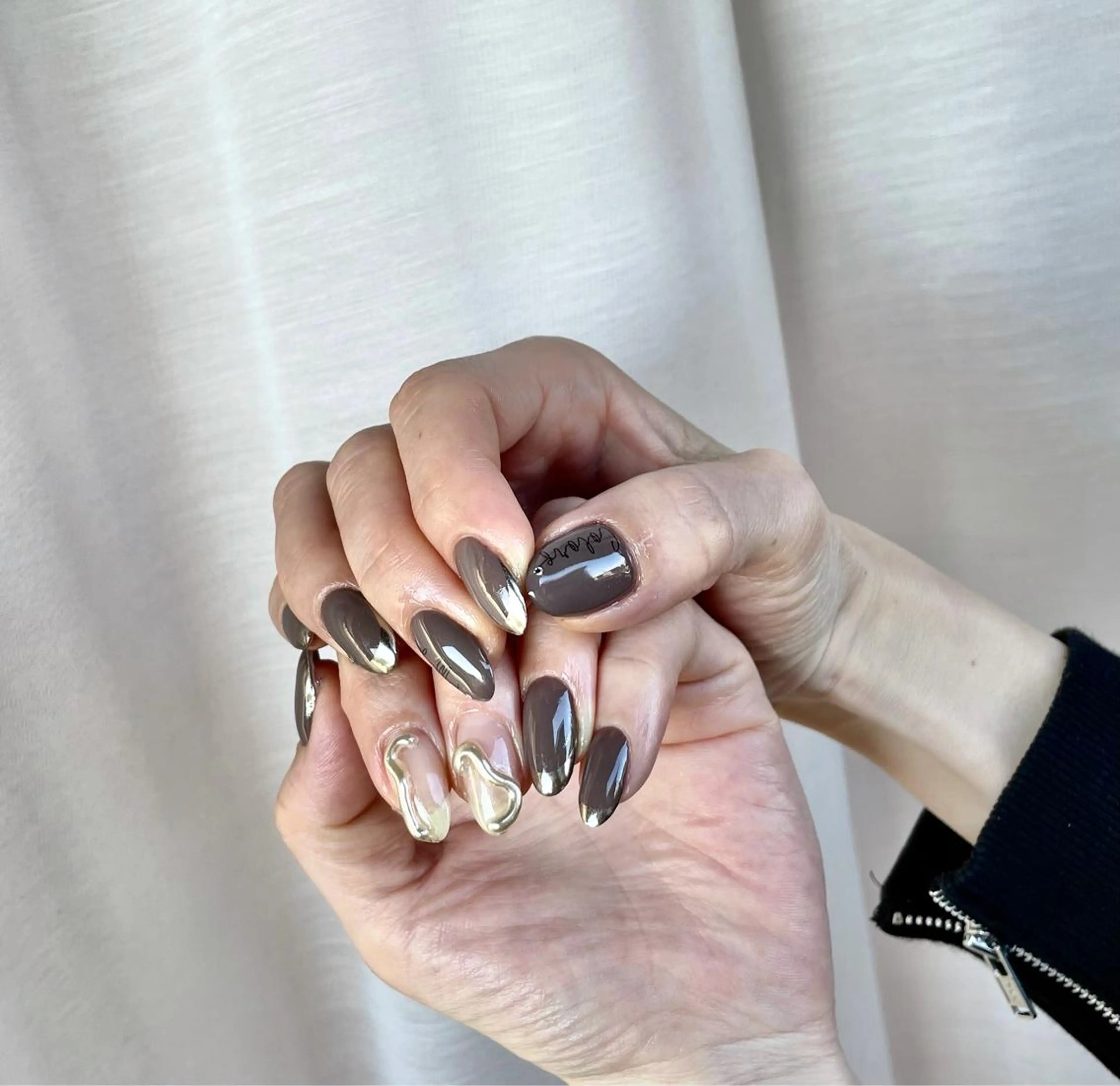 ネイル 土屋 智子のネイルデザイン