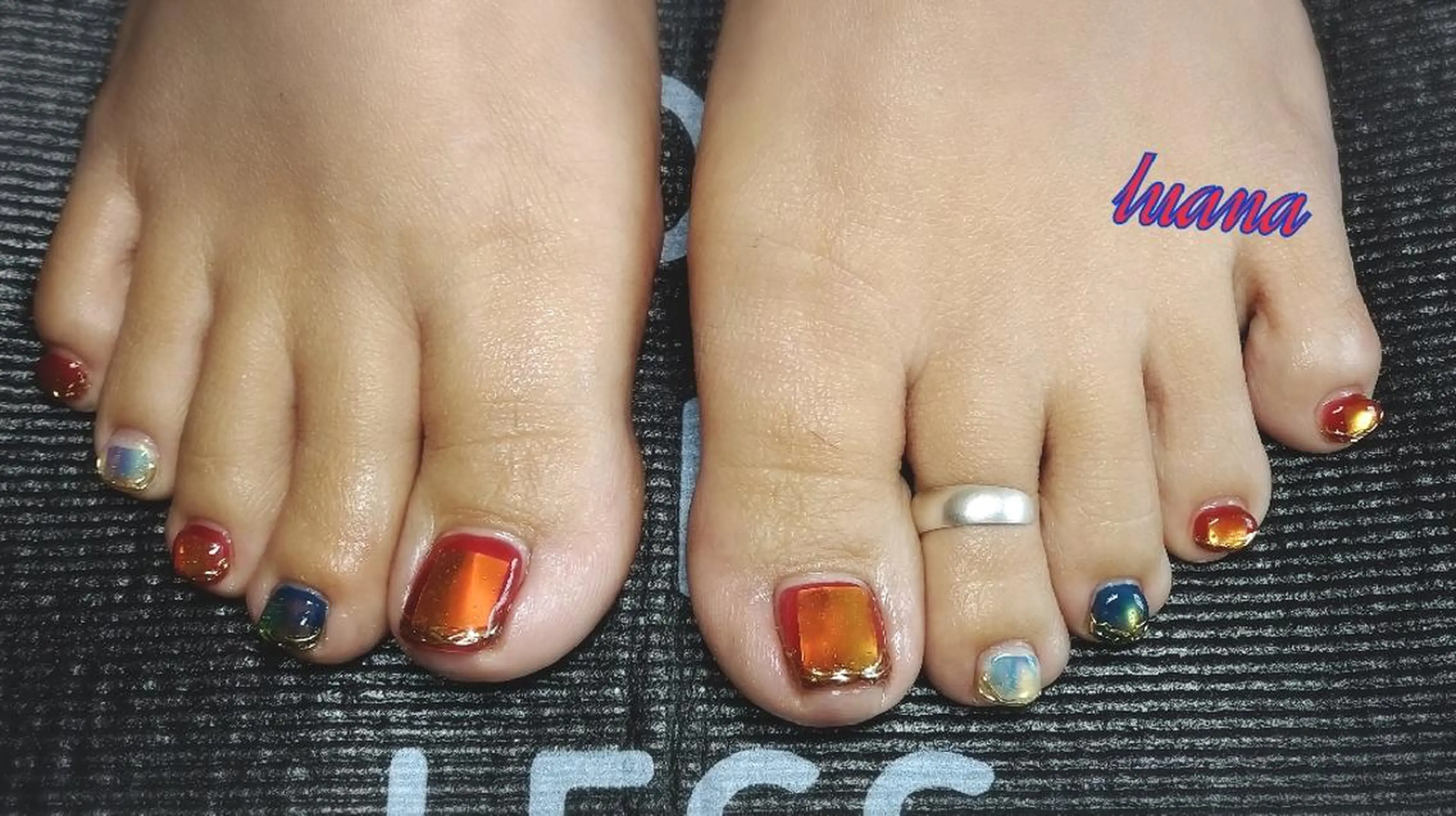 ネイル LUANA  TAKAHASHIのネイルデザイン