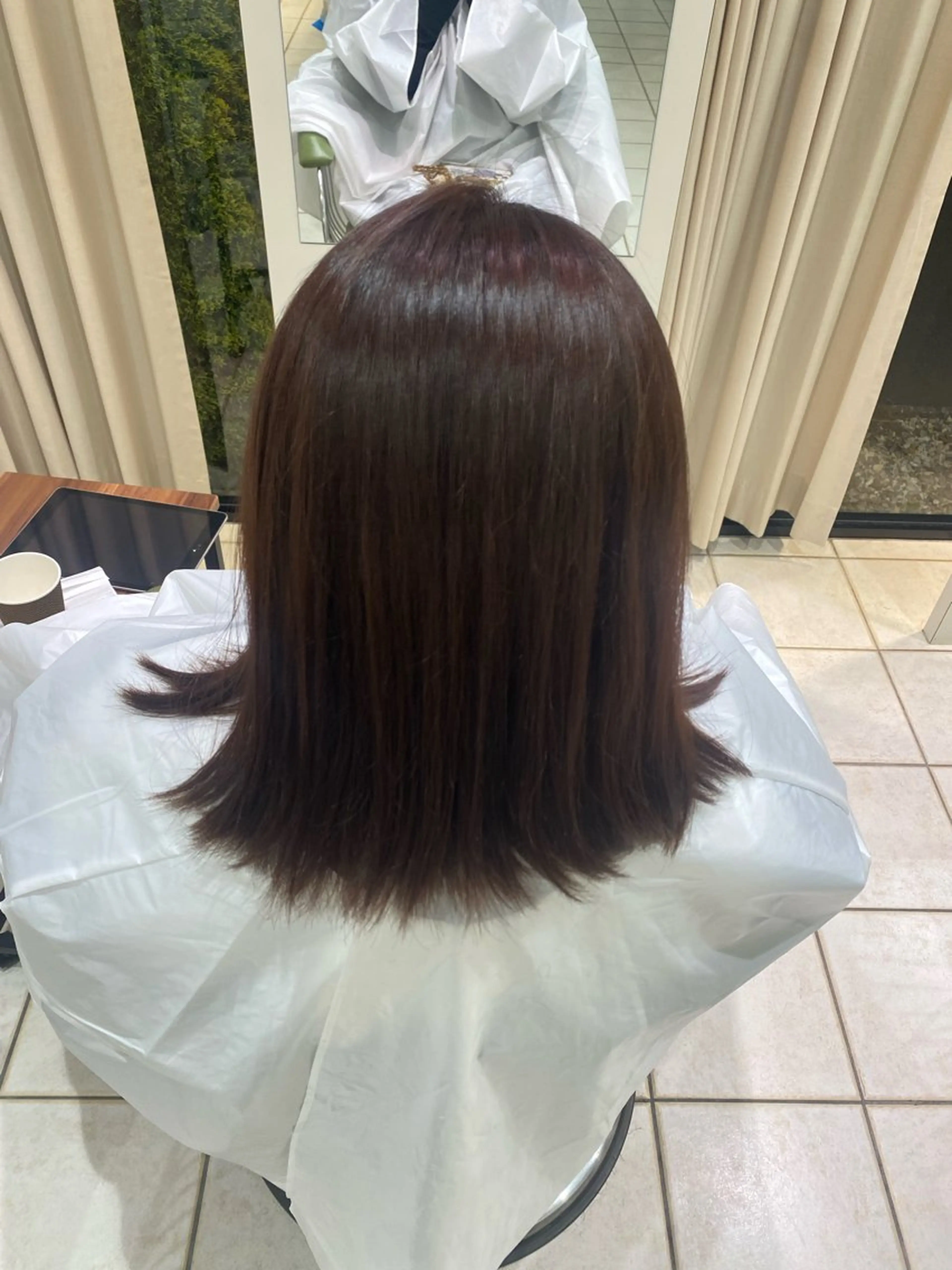 ミディアム serio miai 石原麻尋のヘアスタイル