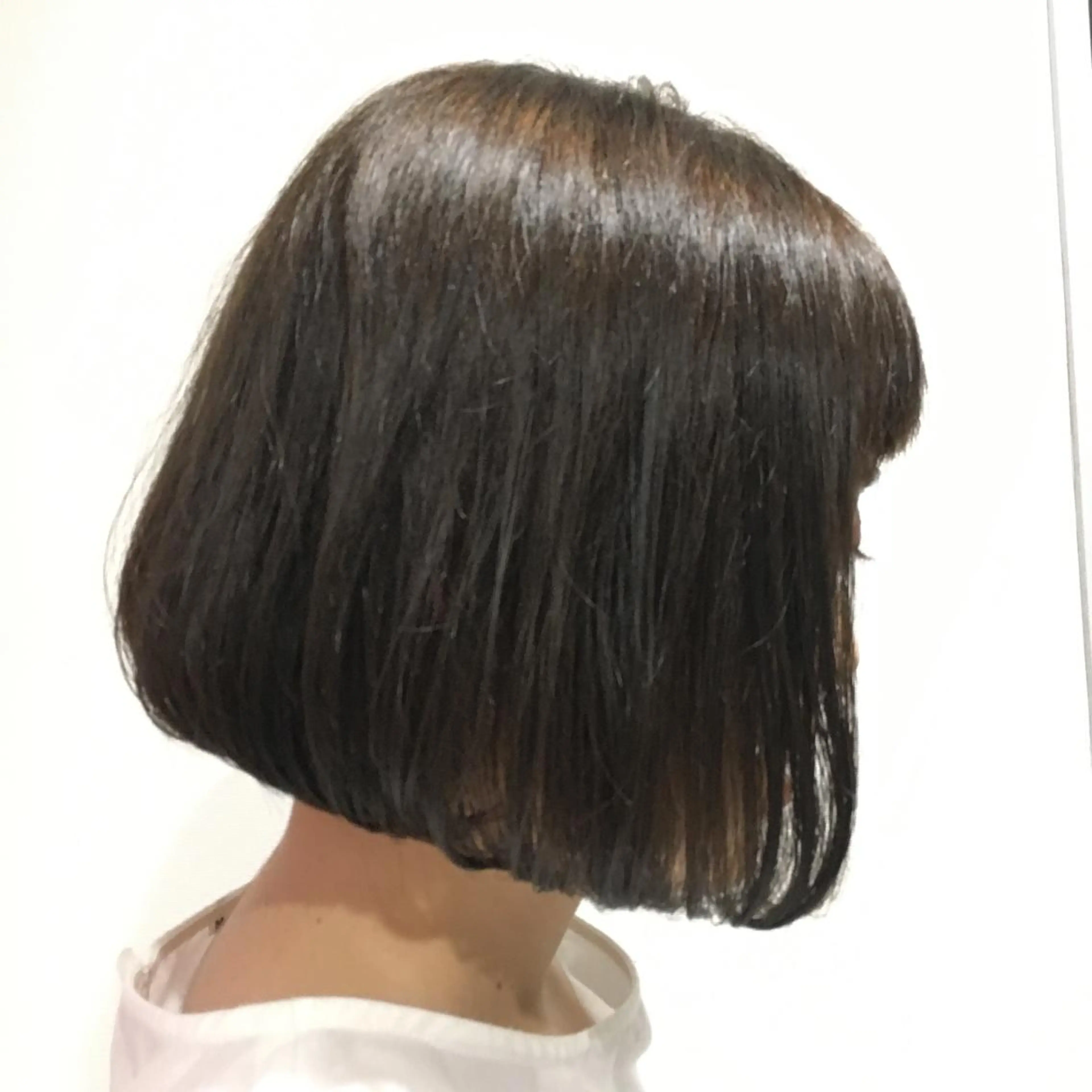 ミディアム ボブ ZAZA ASAMIのヘアスタイル