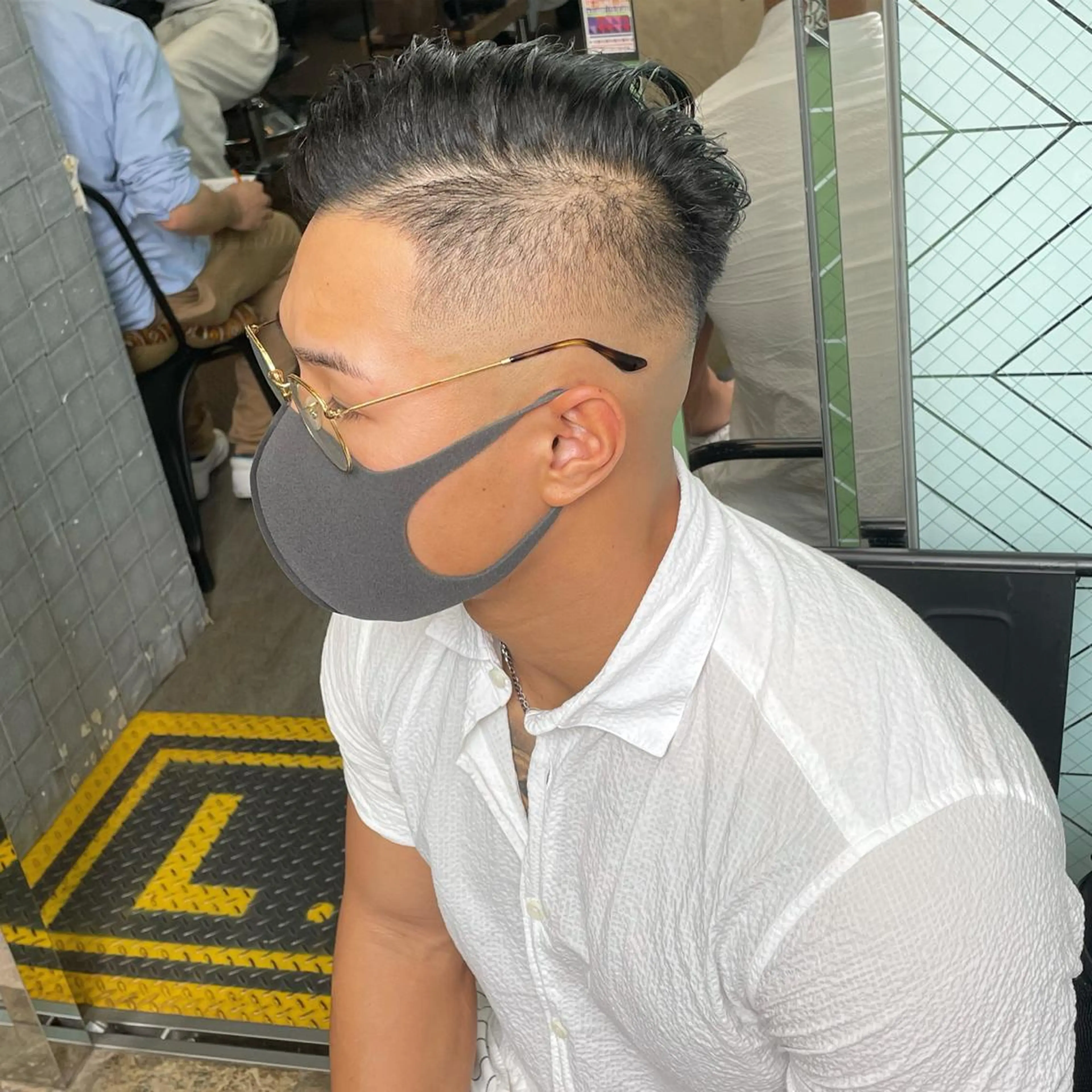 パーマ メンズ 刈り上げ 渋谷/フェード/ 國分 翔のヘアスタイル