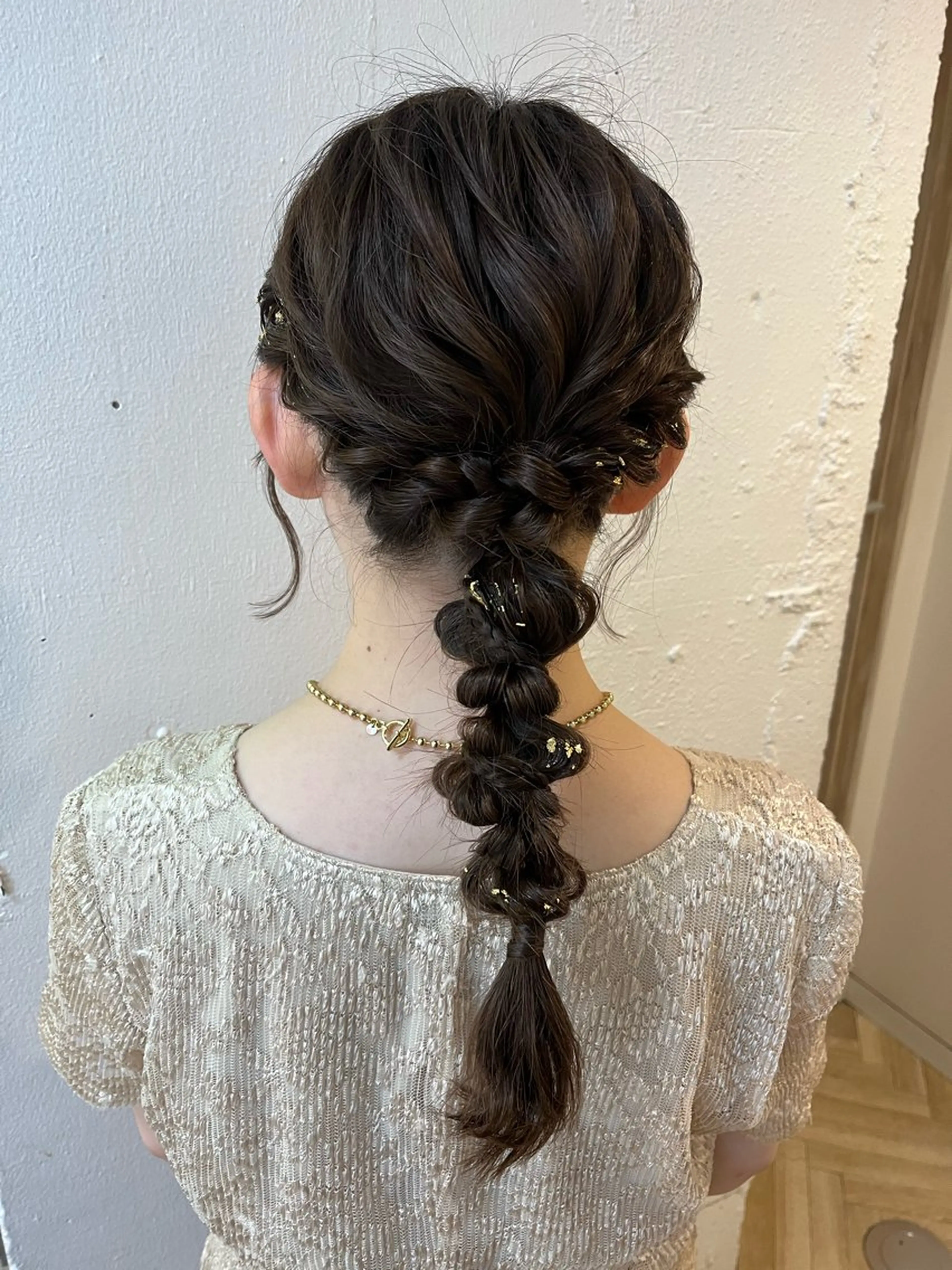ミディアム ヘアアレンジ ヘアセット 透明感カラー/ 髪質改善/レイヤーのヘアスタイル