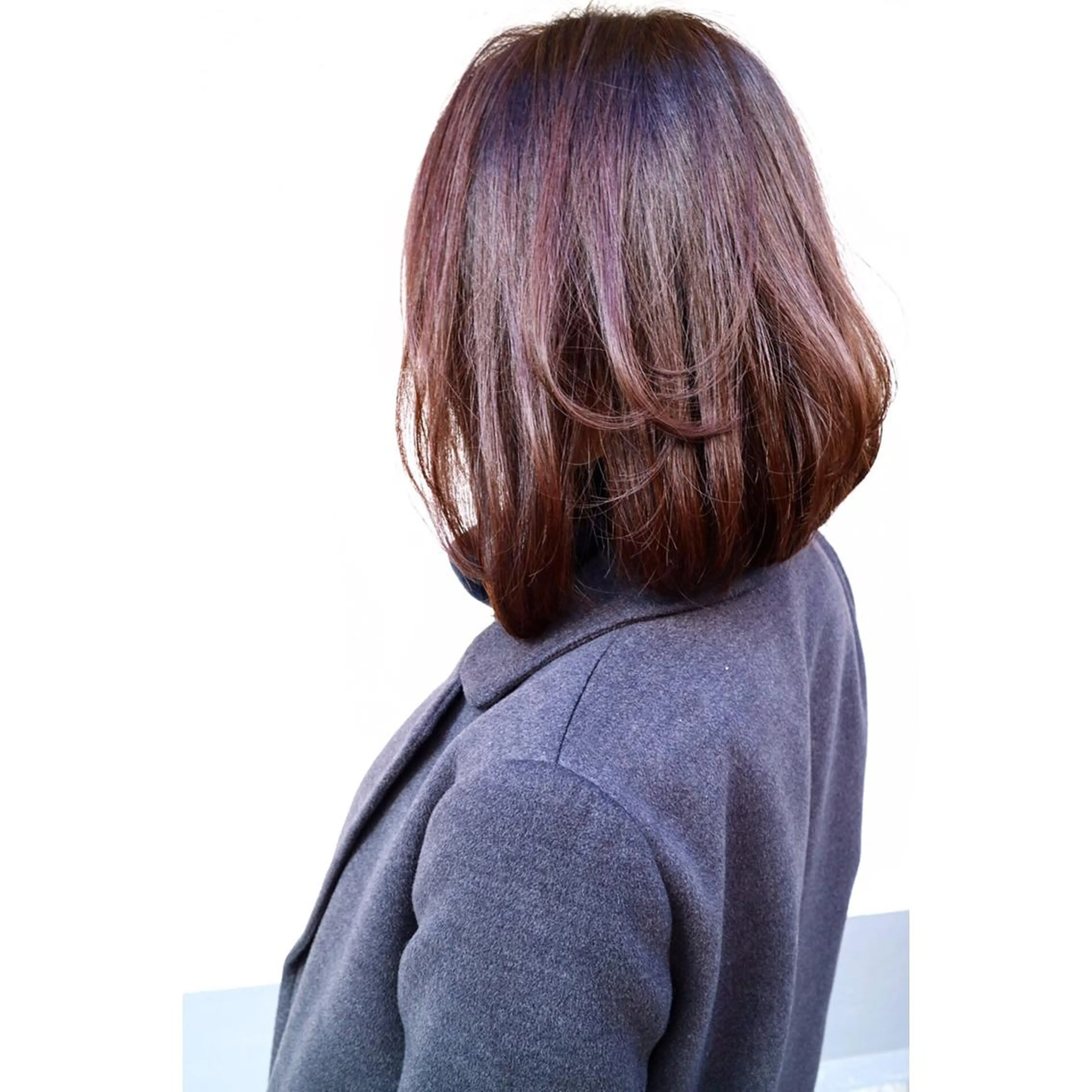 ミディアム カラー グレージュ イルミナカラー ピンクカラー OFF YUYAのヘアスタイル