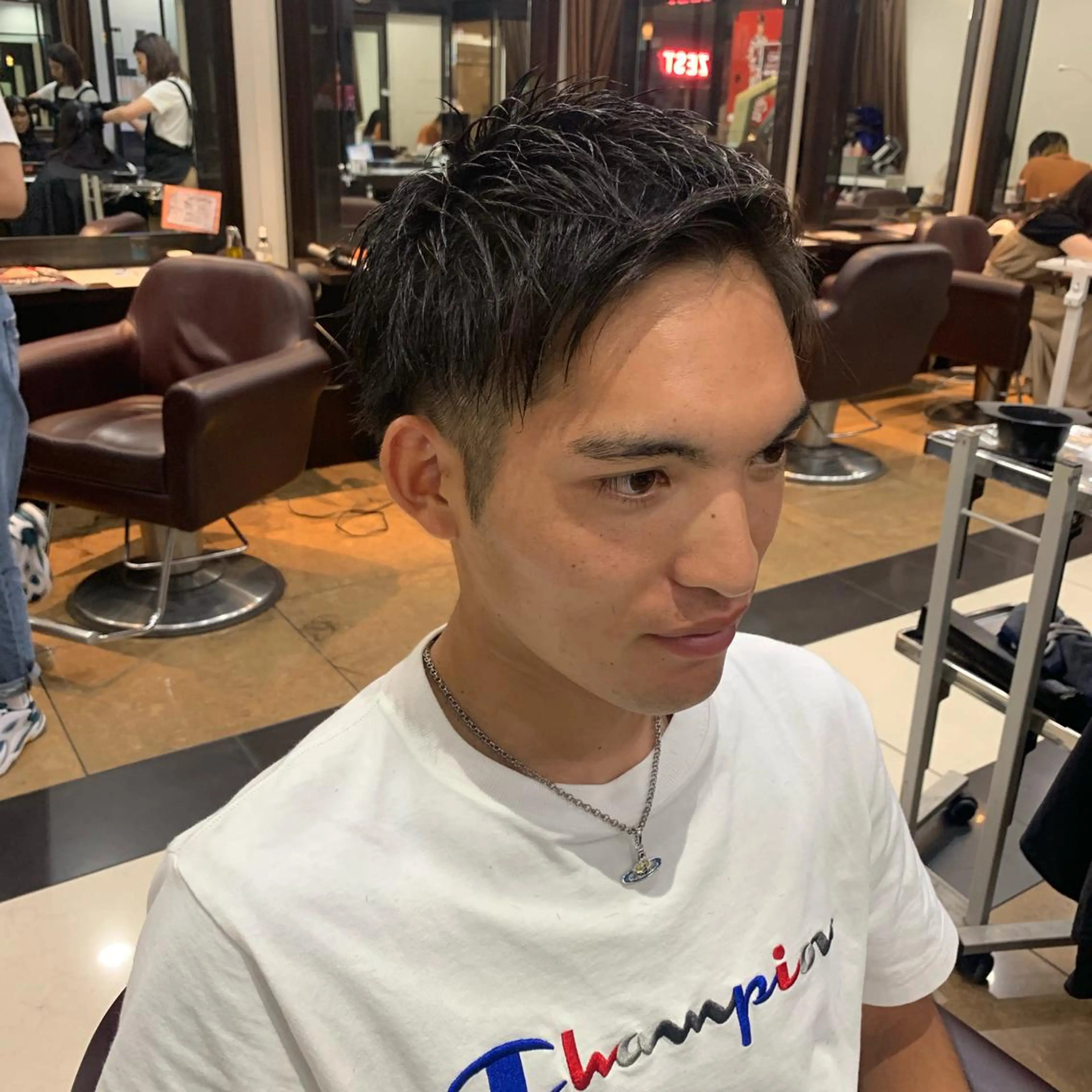 メンズ AMI ウルフパーマ/メンズのヘアスタイル