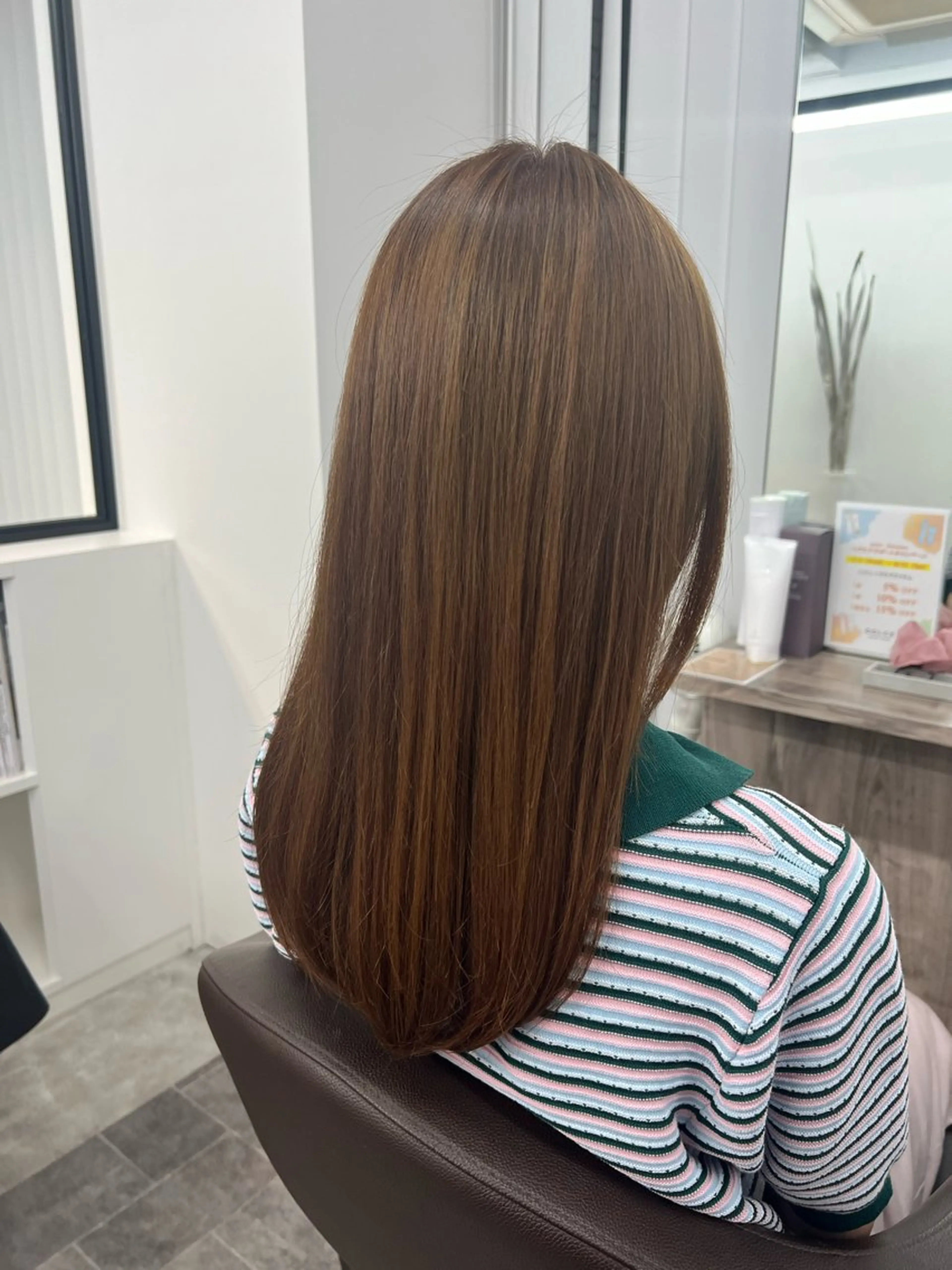 カラー あやの/透明感カラー /カットモデルのヘアスタイル