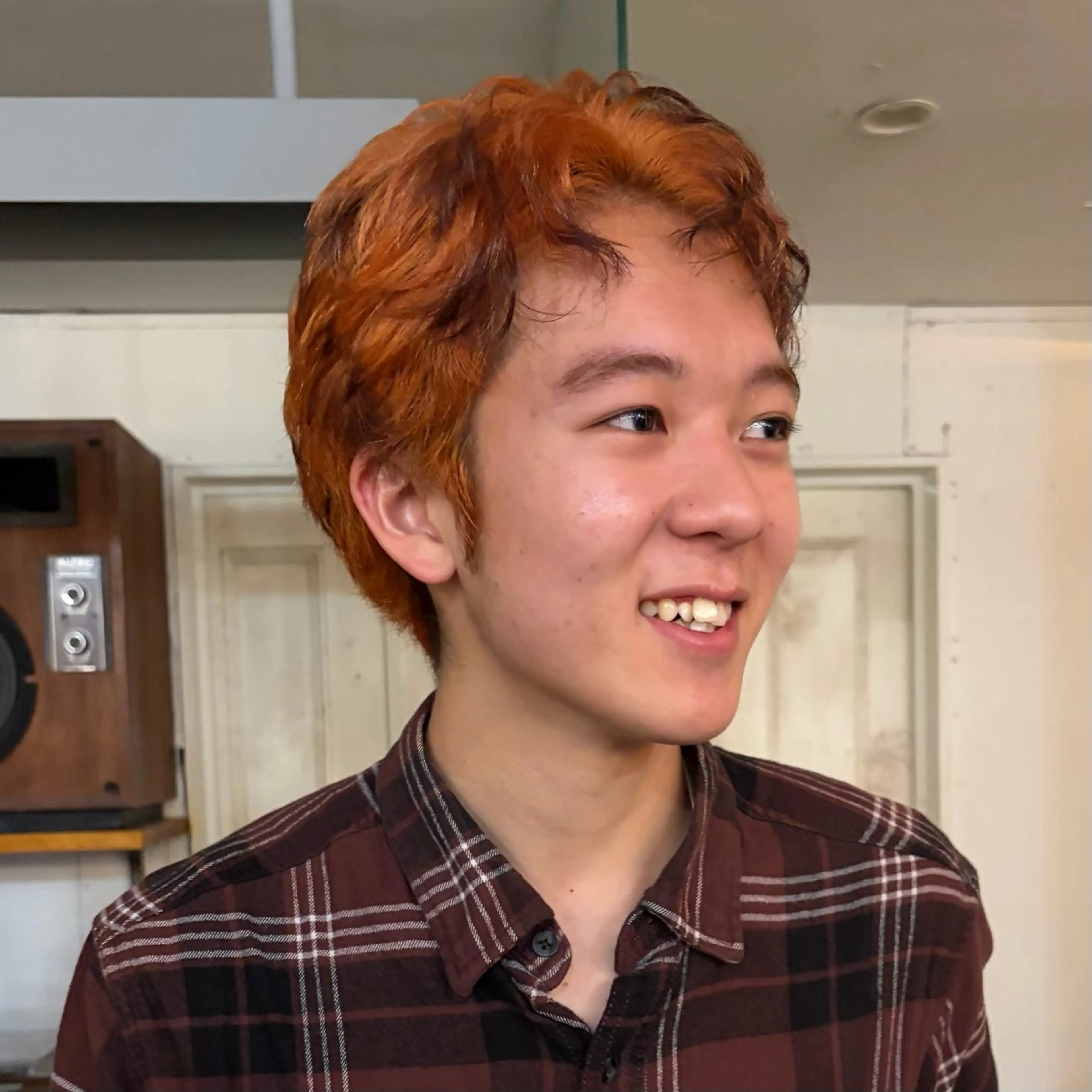 ショート カラー メンズ メンズブリーチ ブリーチ デザインカラー 狐カラー ヘアカラー レイヤー/ベージュ mikuのヘアスタイル