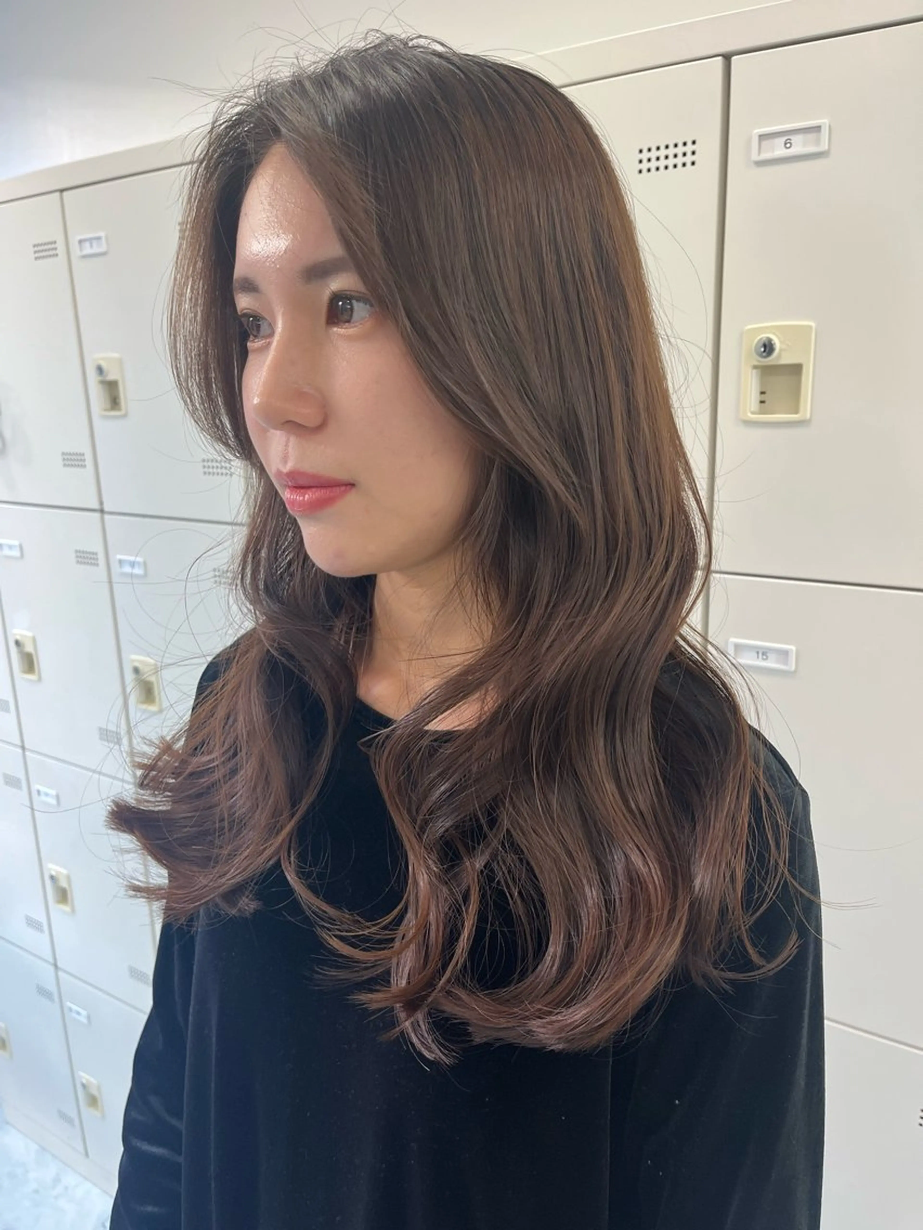 セミロング カット 艶カラー🪄🪽 haruka🪽のヘアスタイル