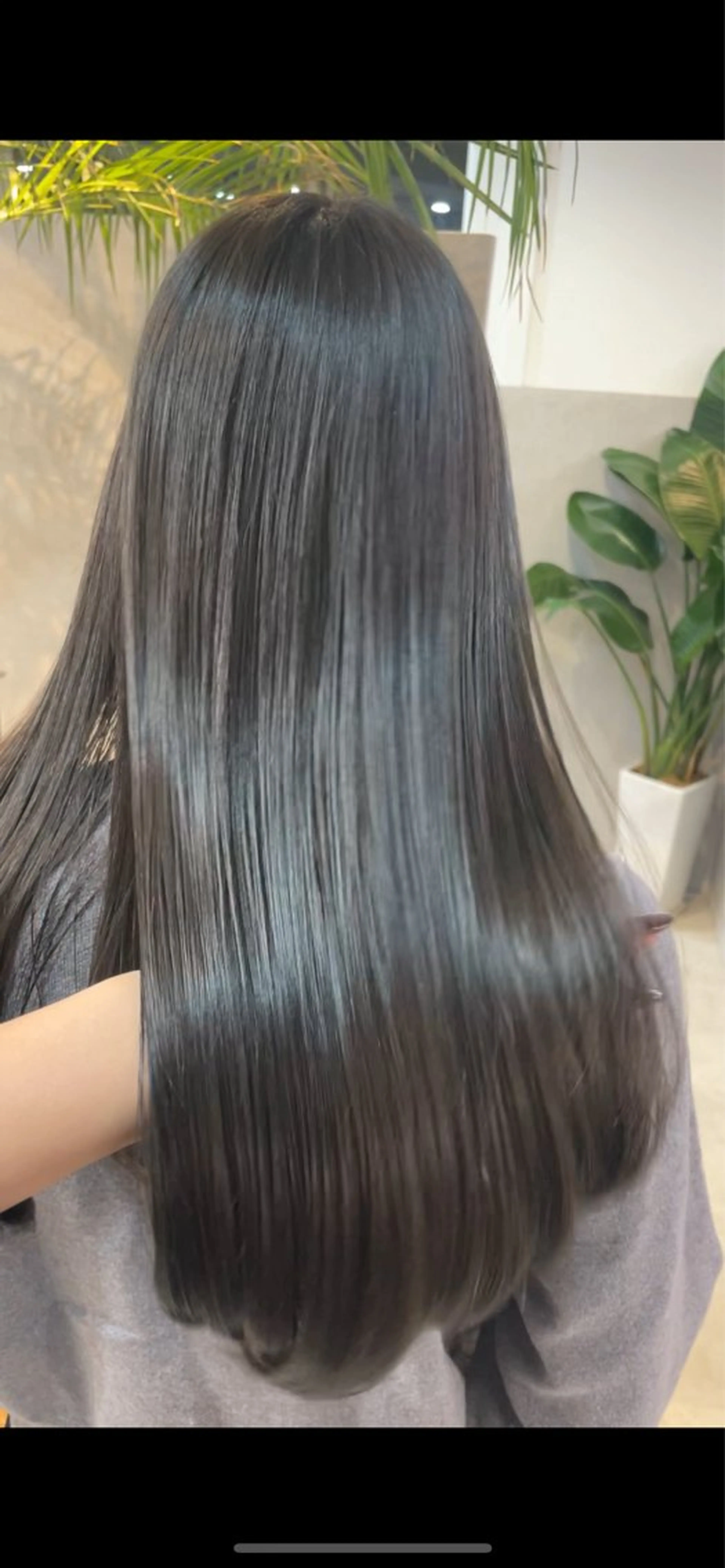 ロング Merlyosaka 早川未来のヘアスタイル