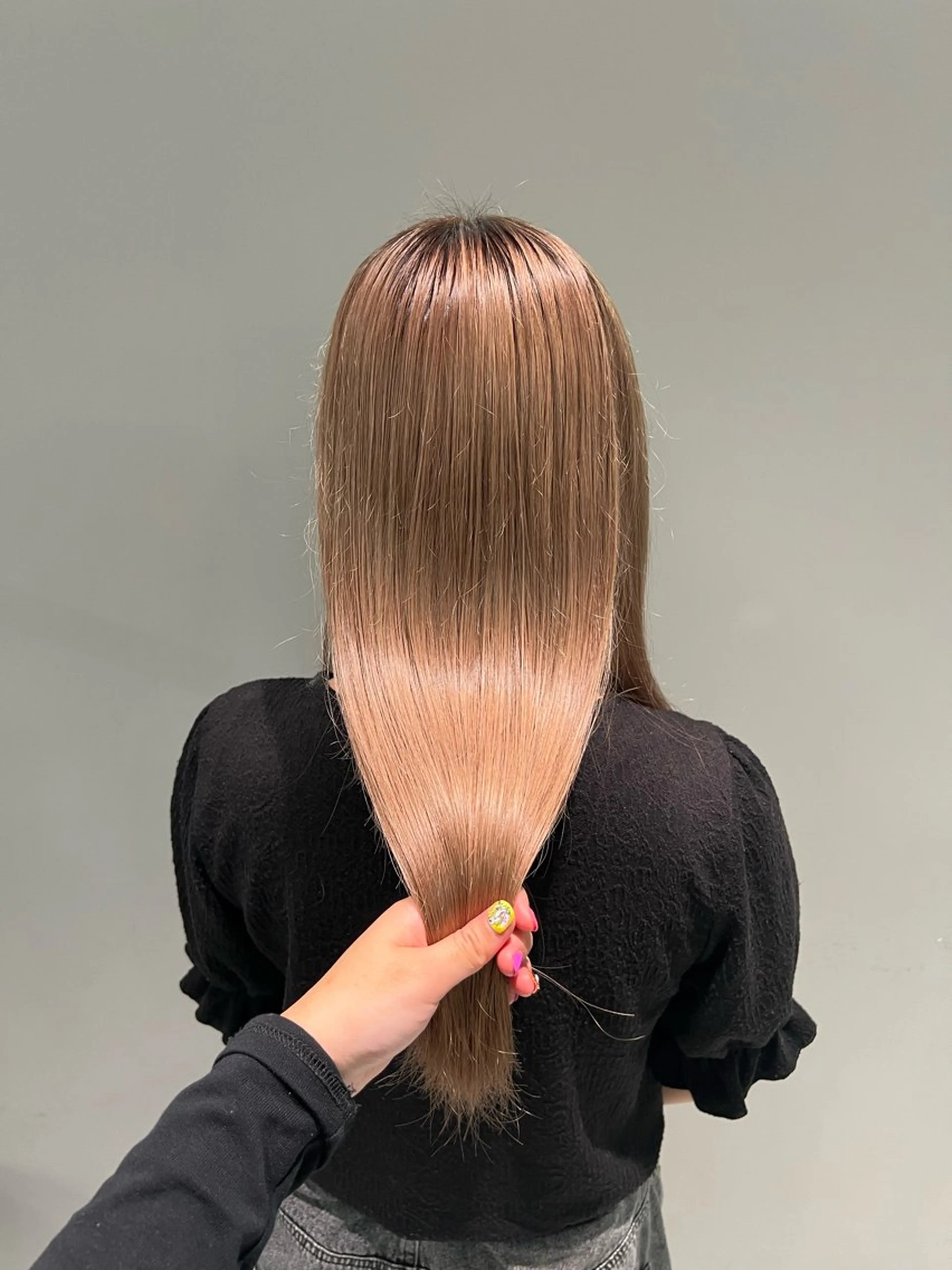 カラー ベージュカラー ミルクティーベージュ GEM/ hinanaのヘアスタイル