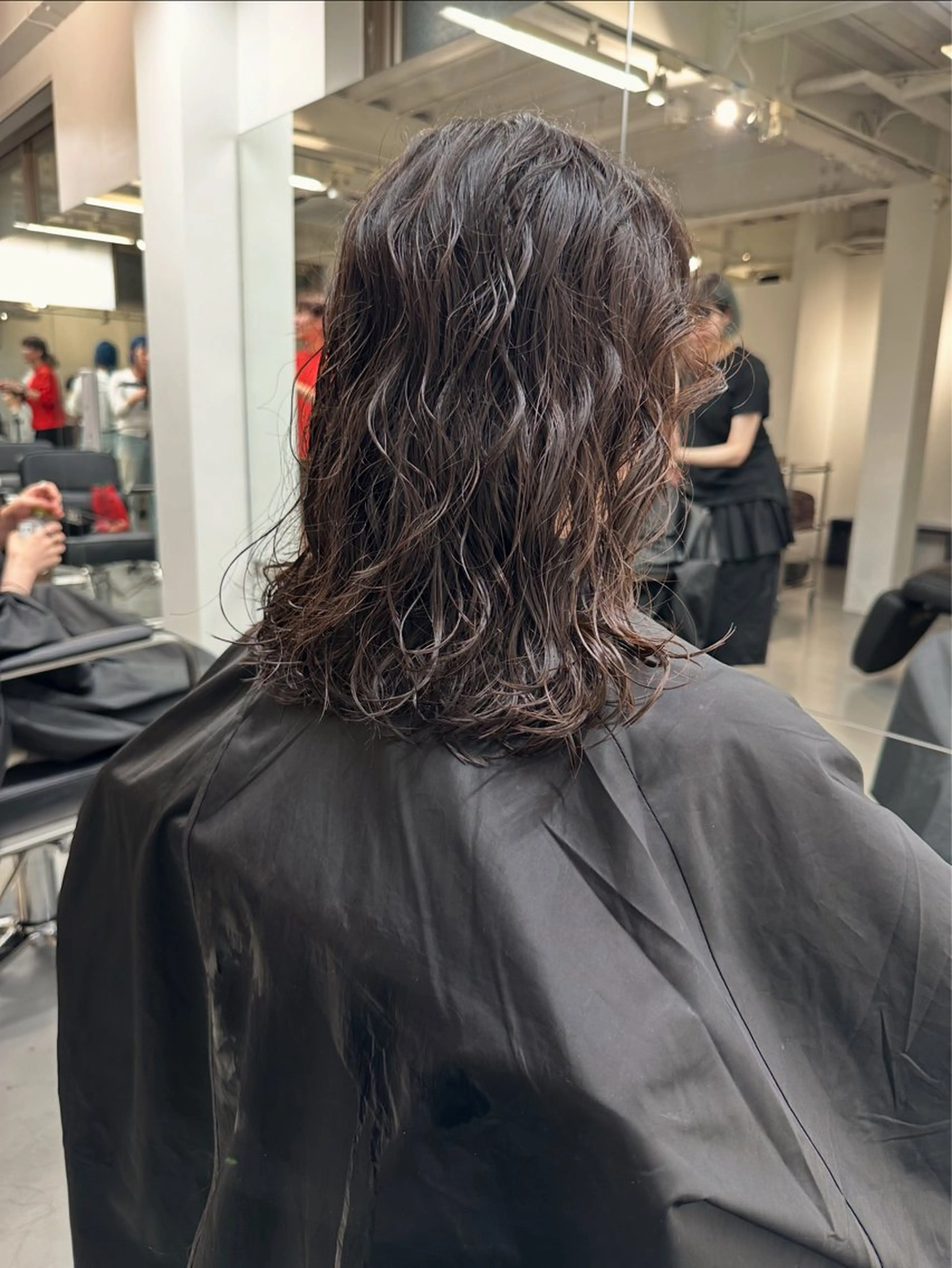 ミディアム パーマ カット パーマ お悩み解決パーマ hana🩰のヘアスタイル