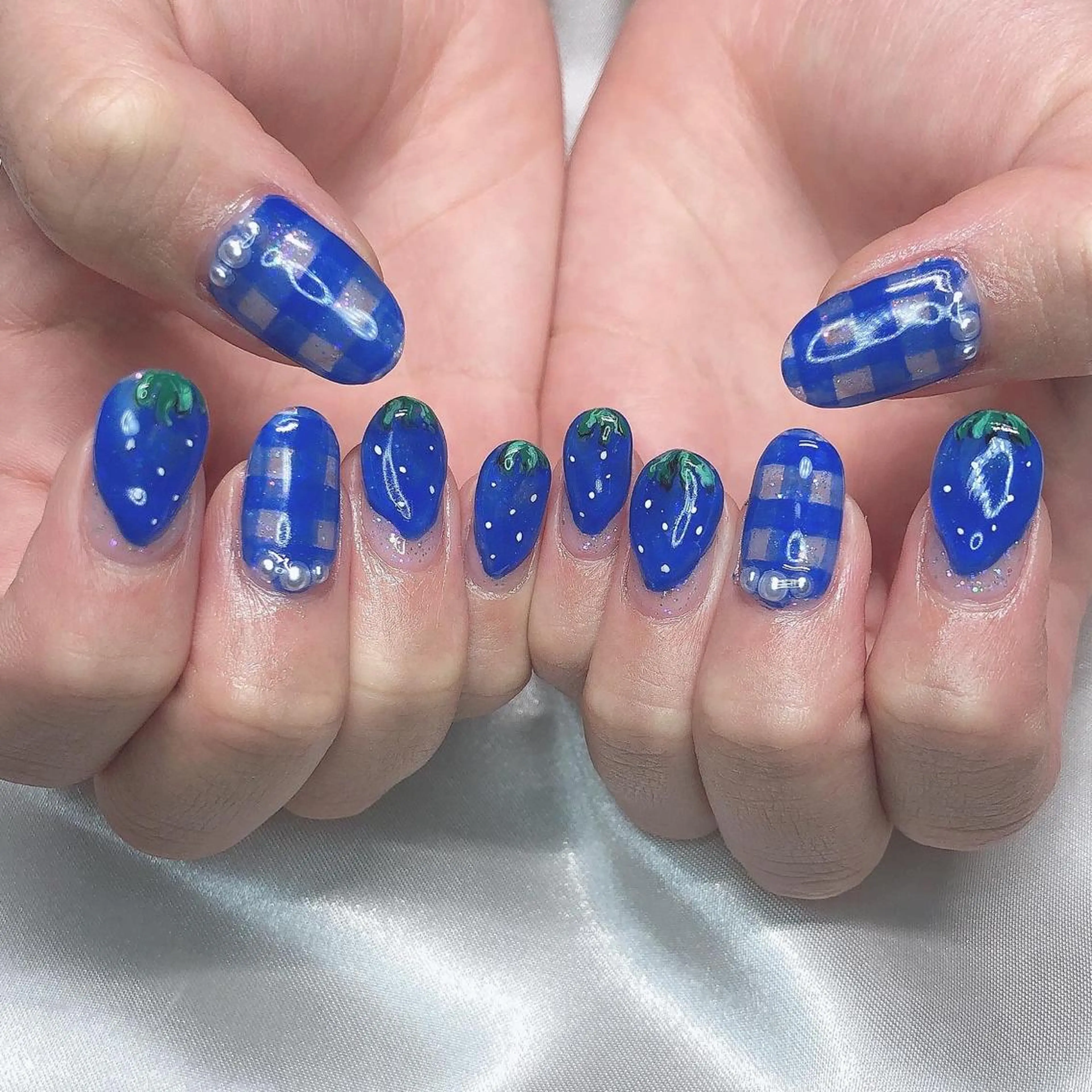 ネイル 持ち込み ハンドネイル フットネイル mi chiのネイルデザイン