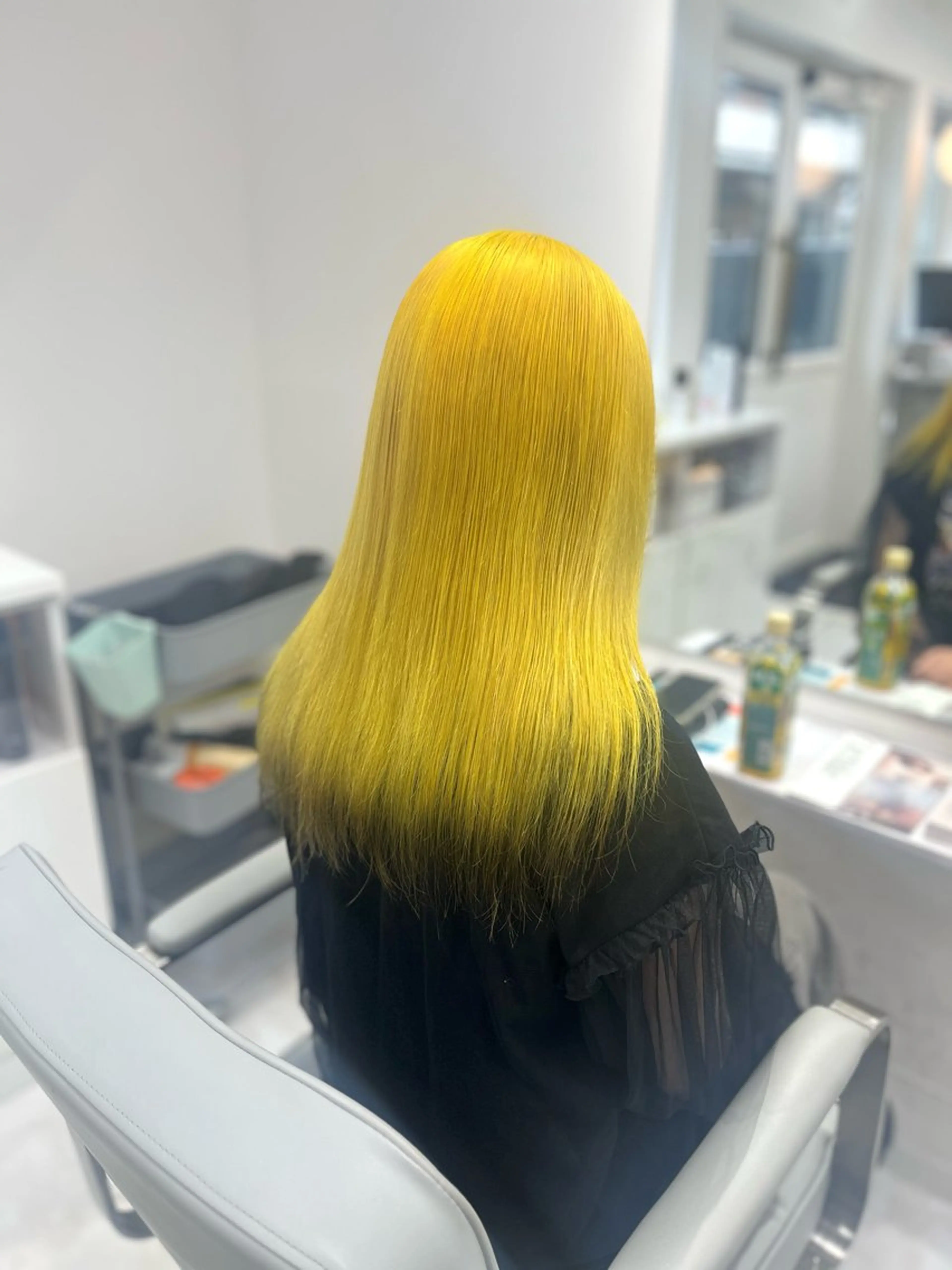 セミロング カラー ヘアアレンジ ヘアカラー トリートメント ヘアセット 🩶【推しハイトーン 】yuzu🩶のヘアスタイル