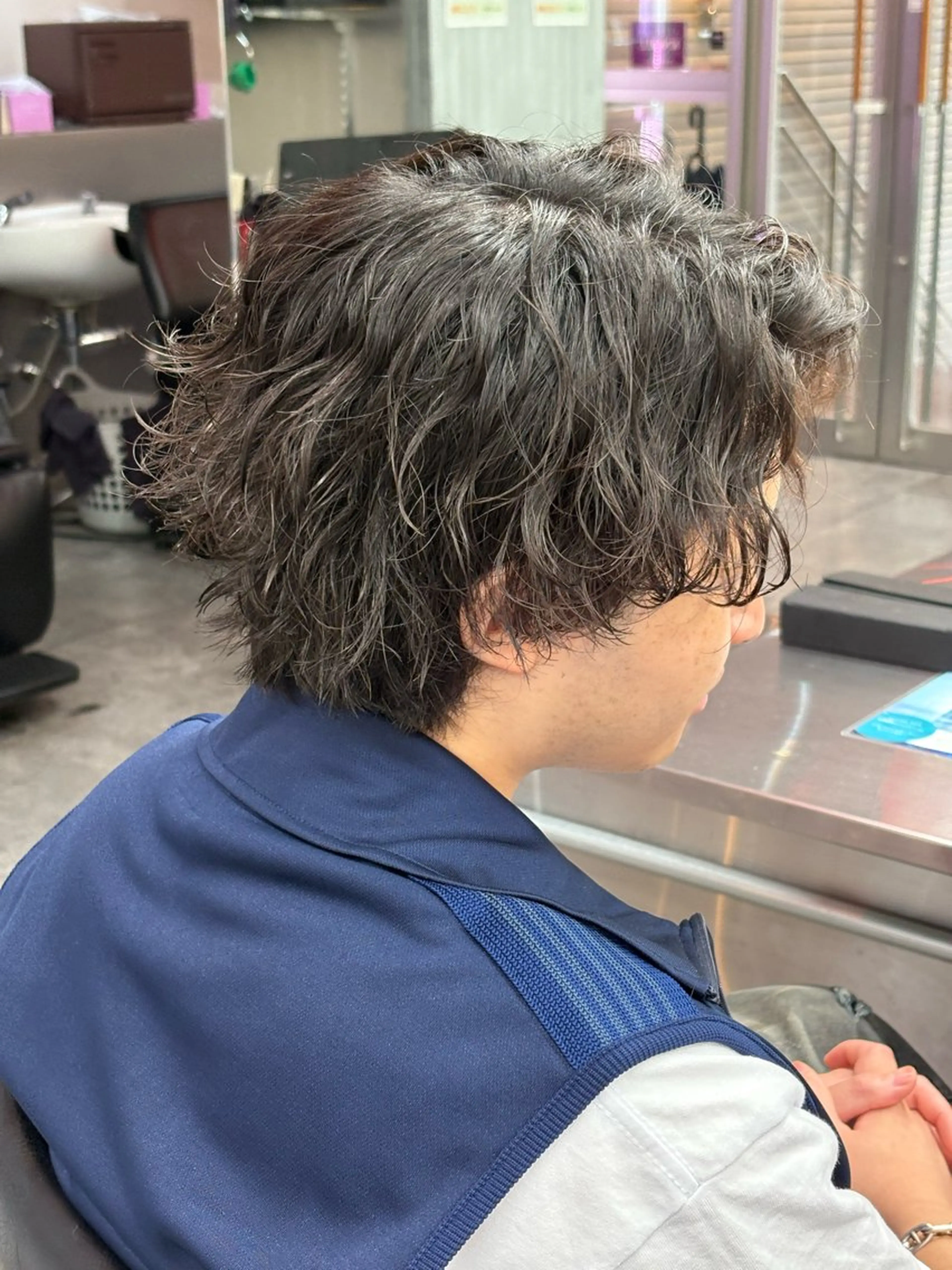 ミディアム カラー パーマ メンズ カット ヘッドスパ ヘアセット メンズパーマ特化 🔥韓国ヘア職人🔥のヘアスタイル