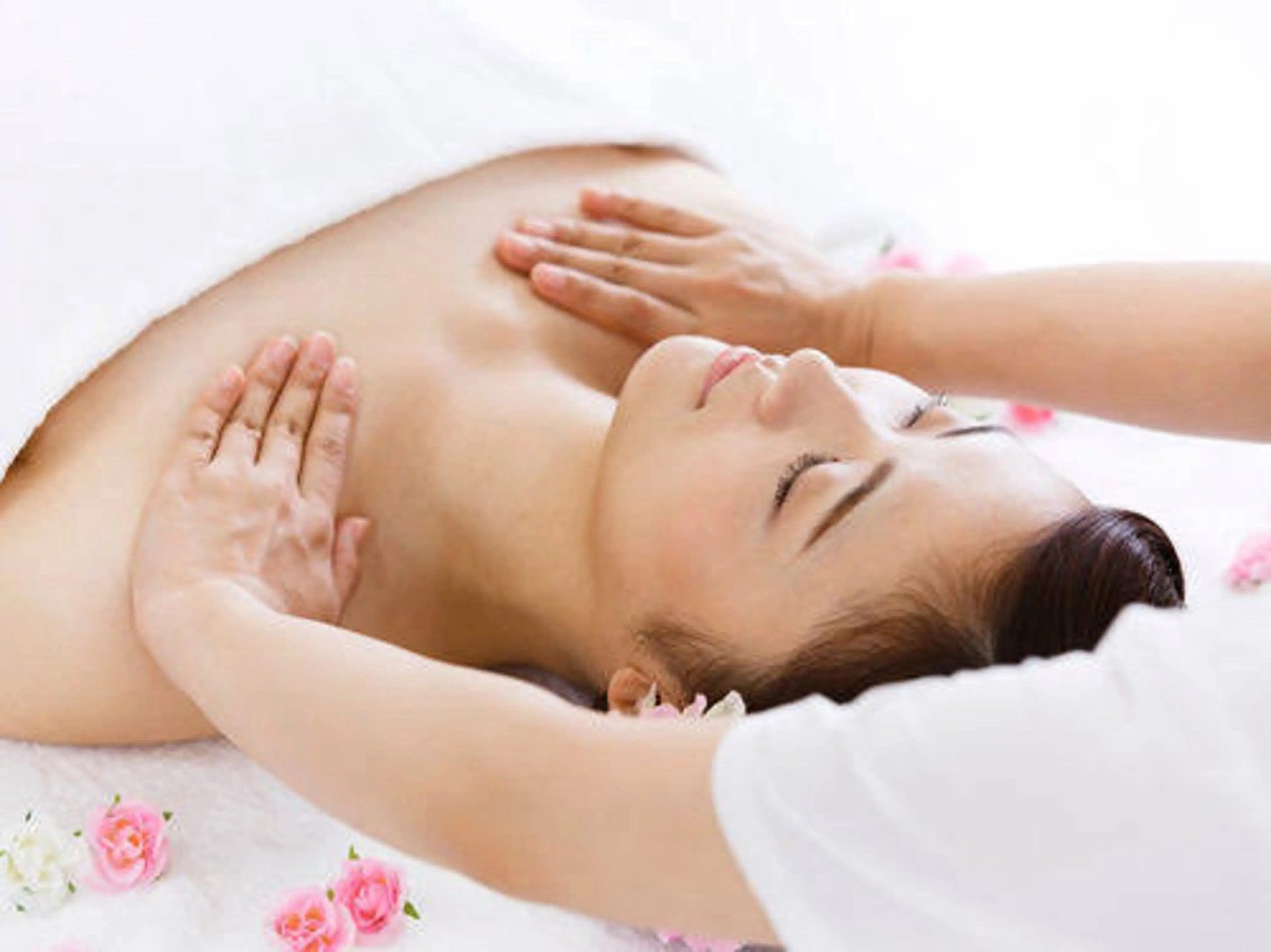 デコルテエステの写真