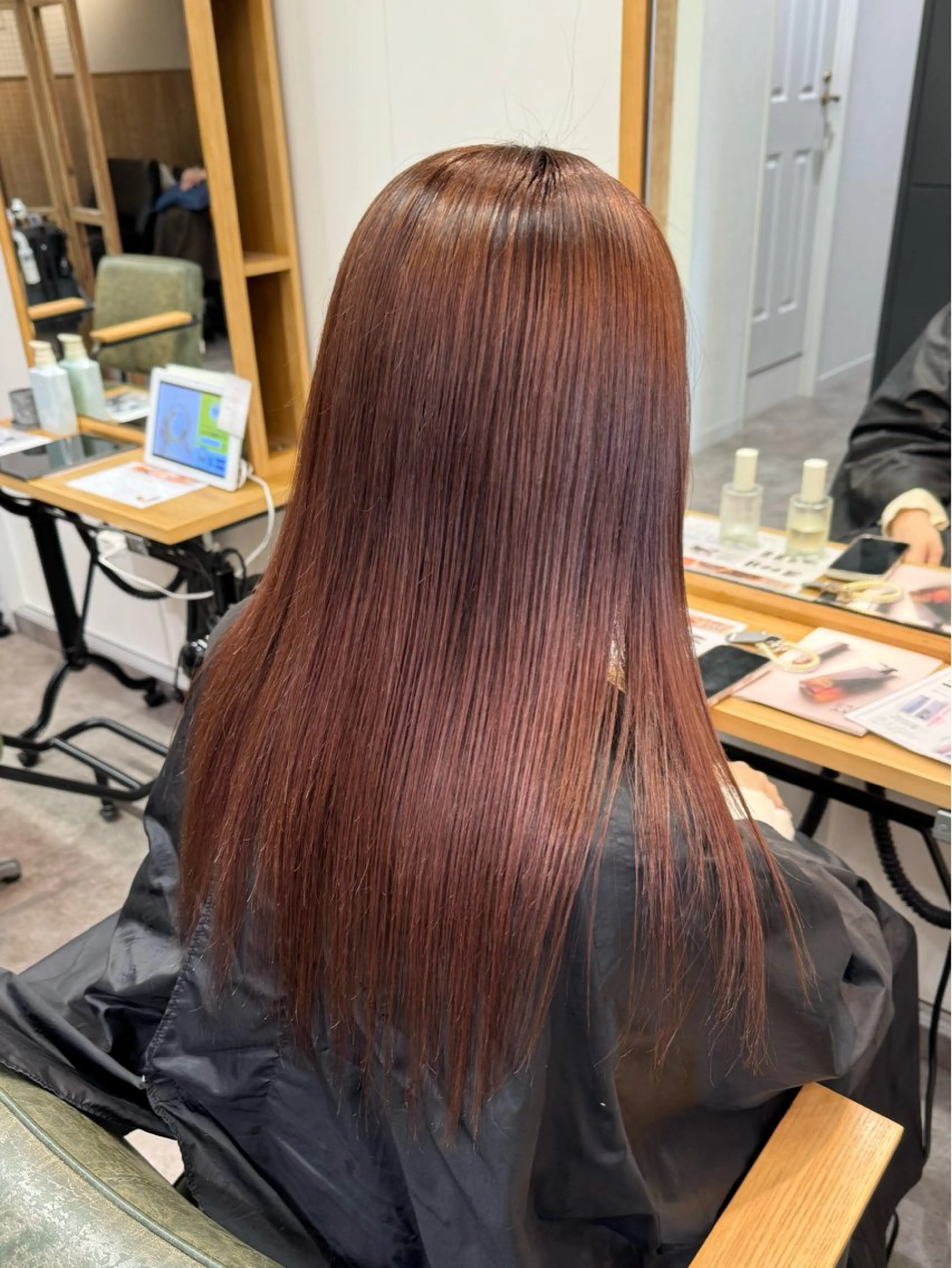 ロング カラー ヘアカラー トリートメント 美髪縮毛矯正/暖色 カラー/ヘアメのヘアスタイル