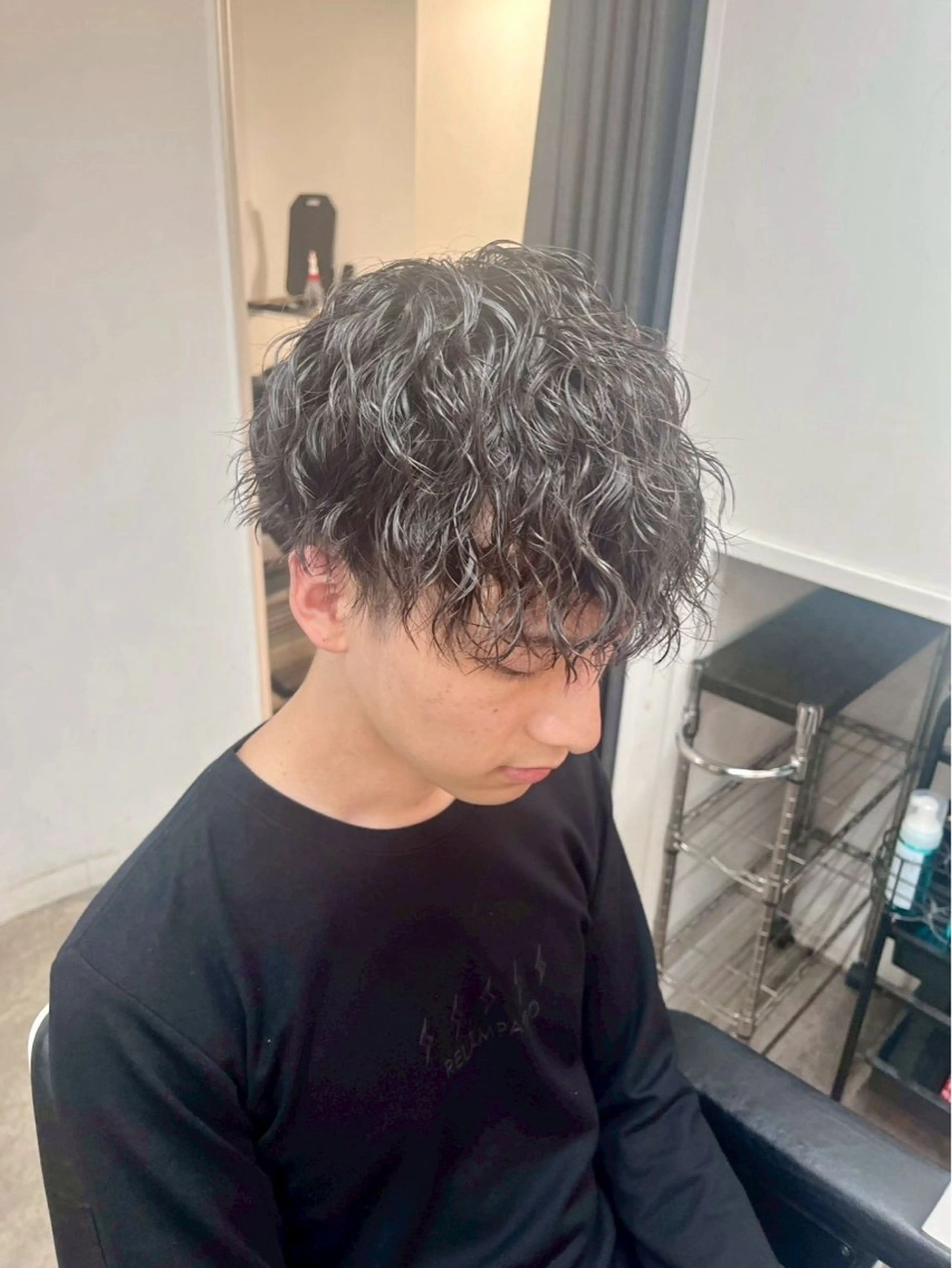 ショート パーマ メンズ カット パーマ トリートメント 佐々木 優人のヘアスタイル