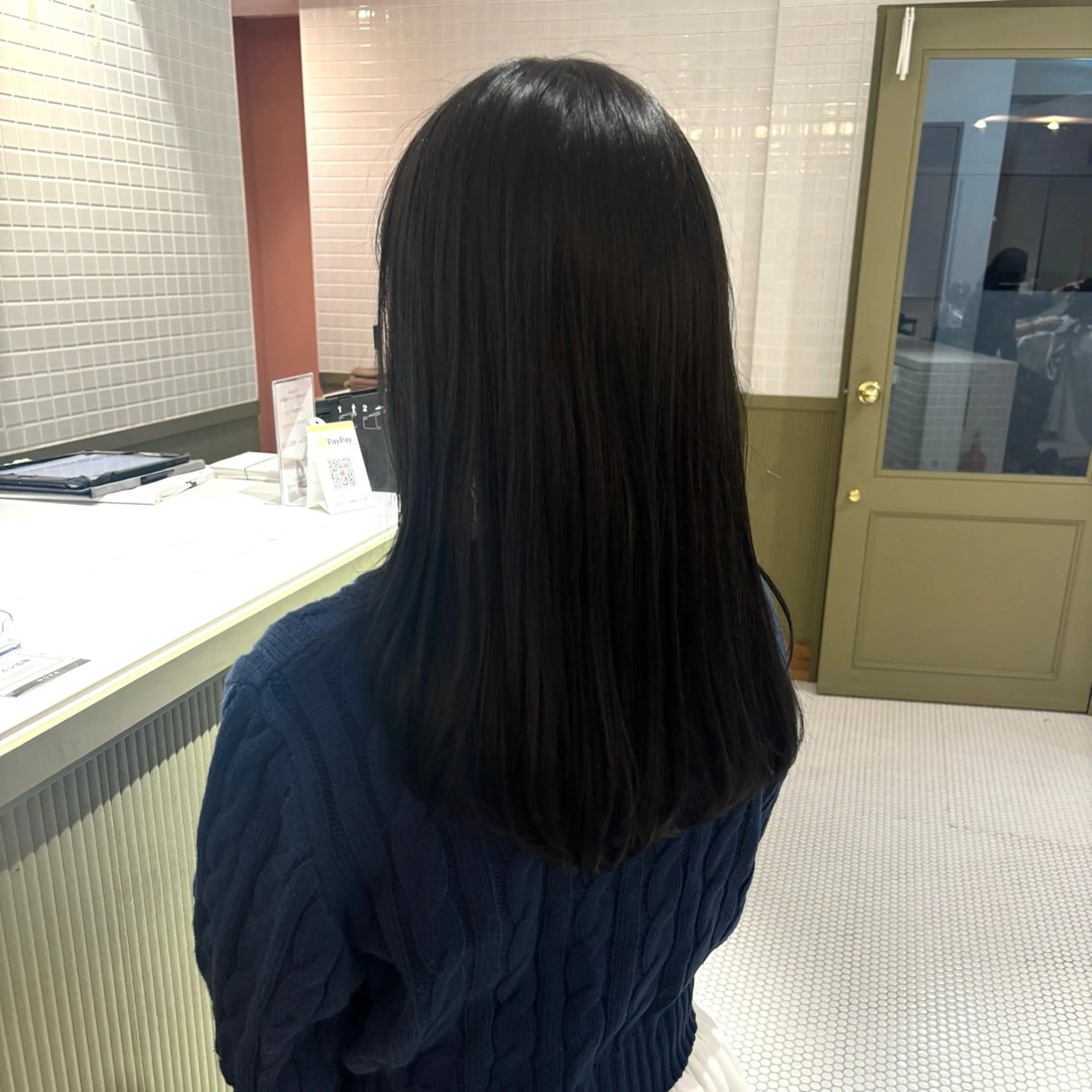 セミロング ヘアカラー ☕️NOA / レイヤーカット🍮のヘアスタイル