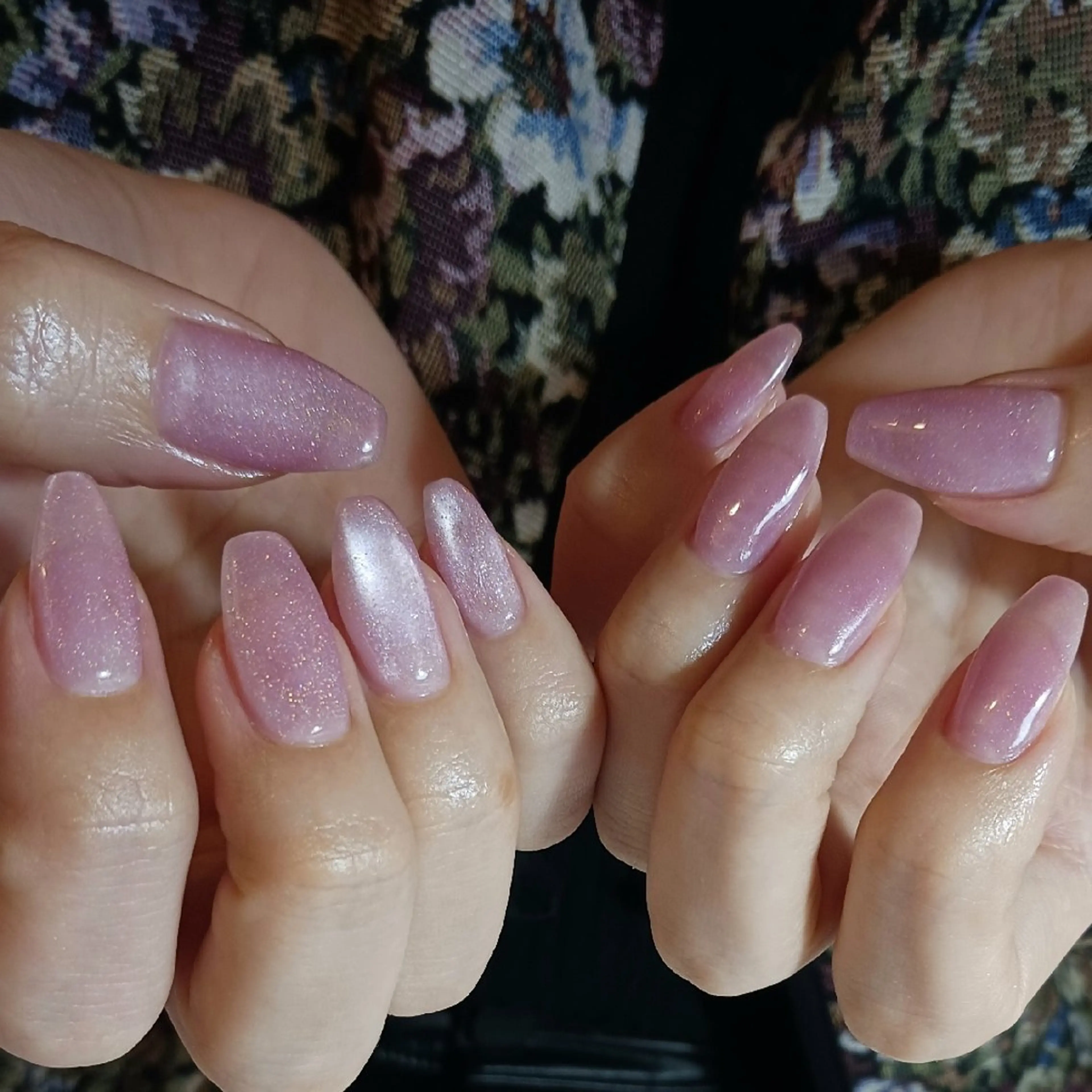 ネイル キラキラネイル マグネットネイル 持ち込み ワンカラーネイル ピンク ハンドネイル owlnail /持込みデザイン専門のネイルデザイン