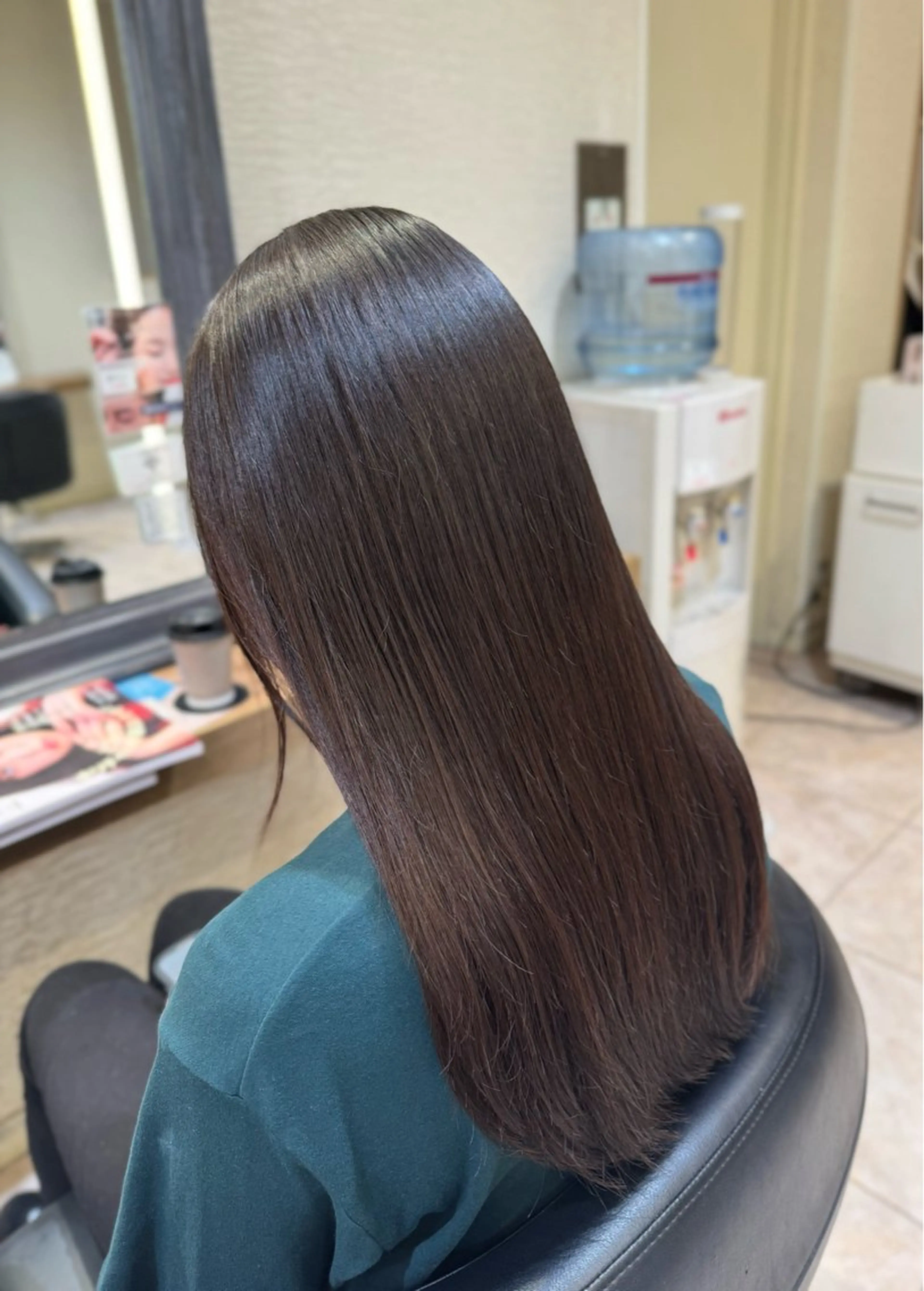 ロング 縮毛矯正 さら艶レイヤーカット 🩶Suzuneのヘアスタイル