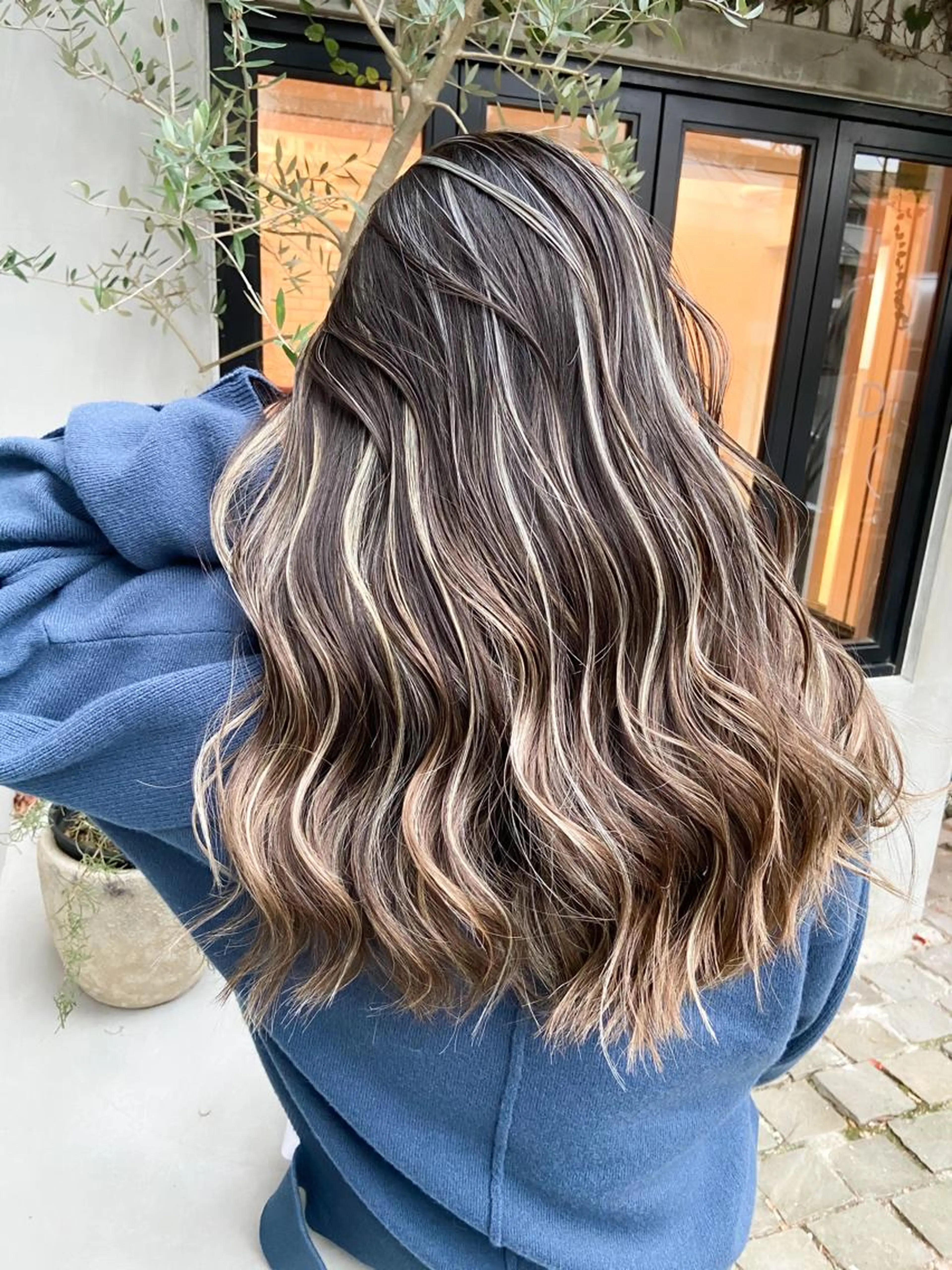 🧡【お得NO.1】美髪メンテナンスカット➕ケアブリーチ込スペシャルハイライト➕最高級内部補修トリートメント🧡の写真