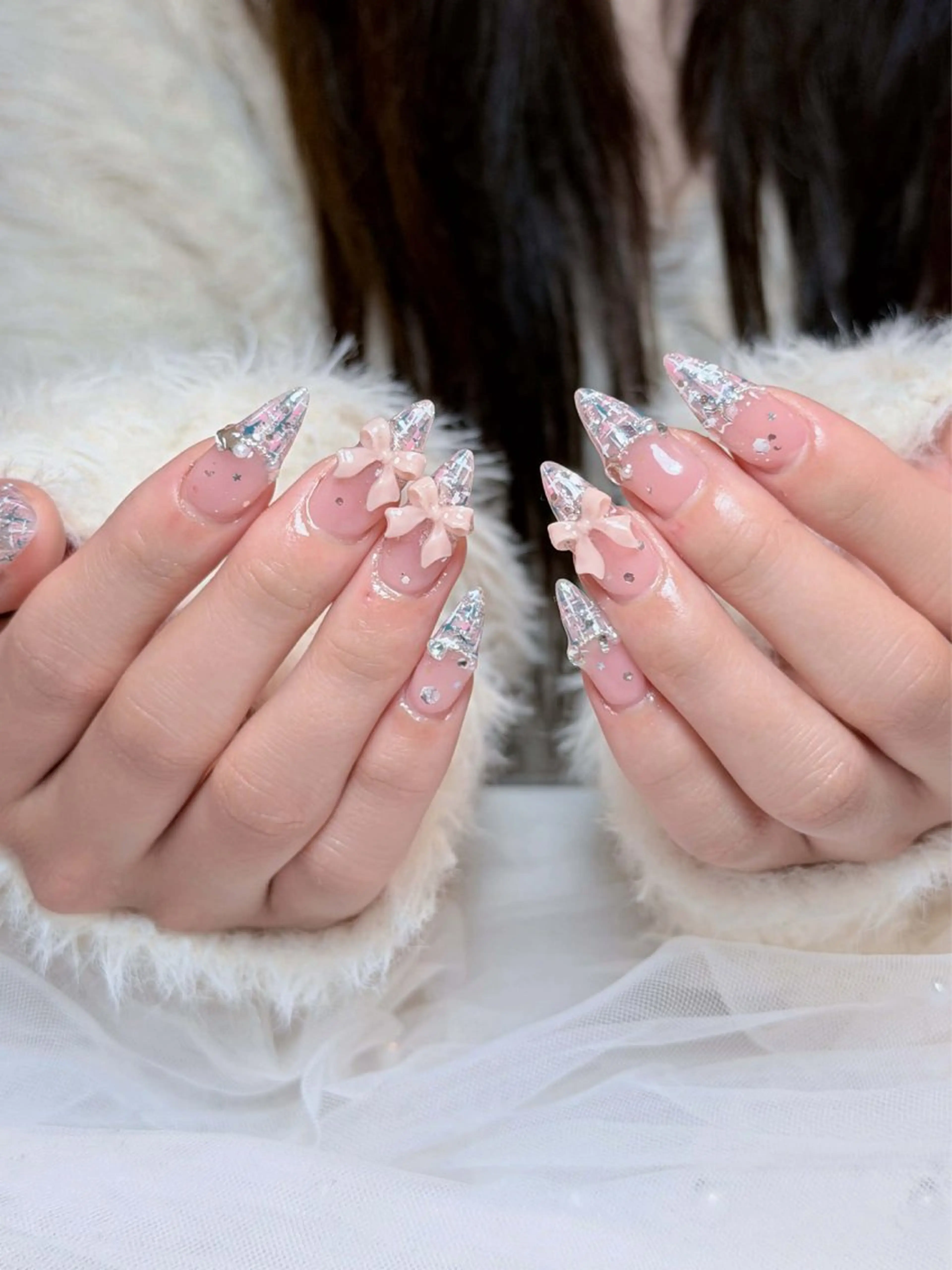 ネイル チークネイル ドット フレンチネイル グラデーション ハート ハンドネイル Julli NailStudioのネイルデザイン