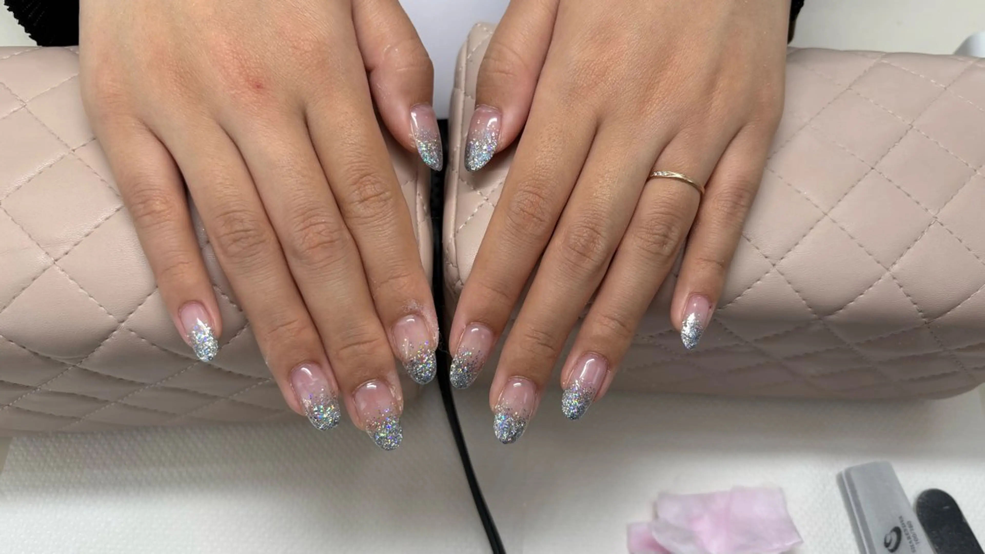 ネイル ラメ(グリッター) ラメグラデーション ハンドネイル salon Bell (Ann)のネイルデザイン