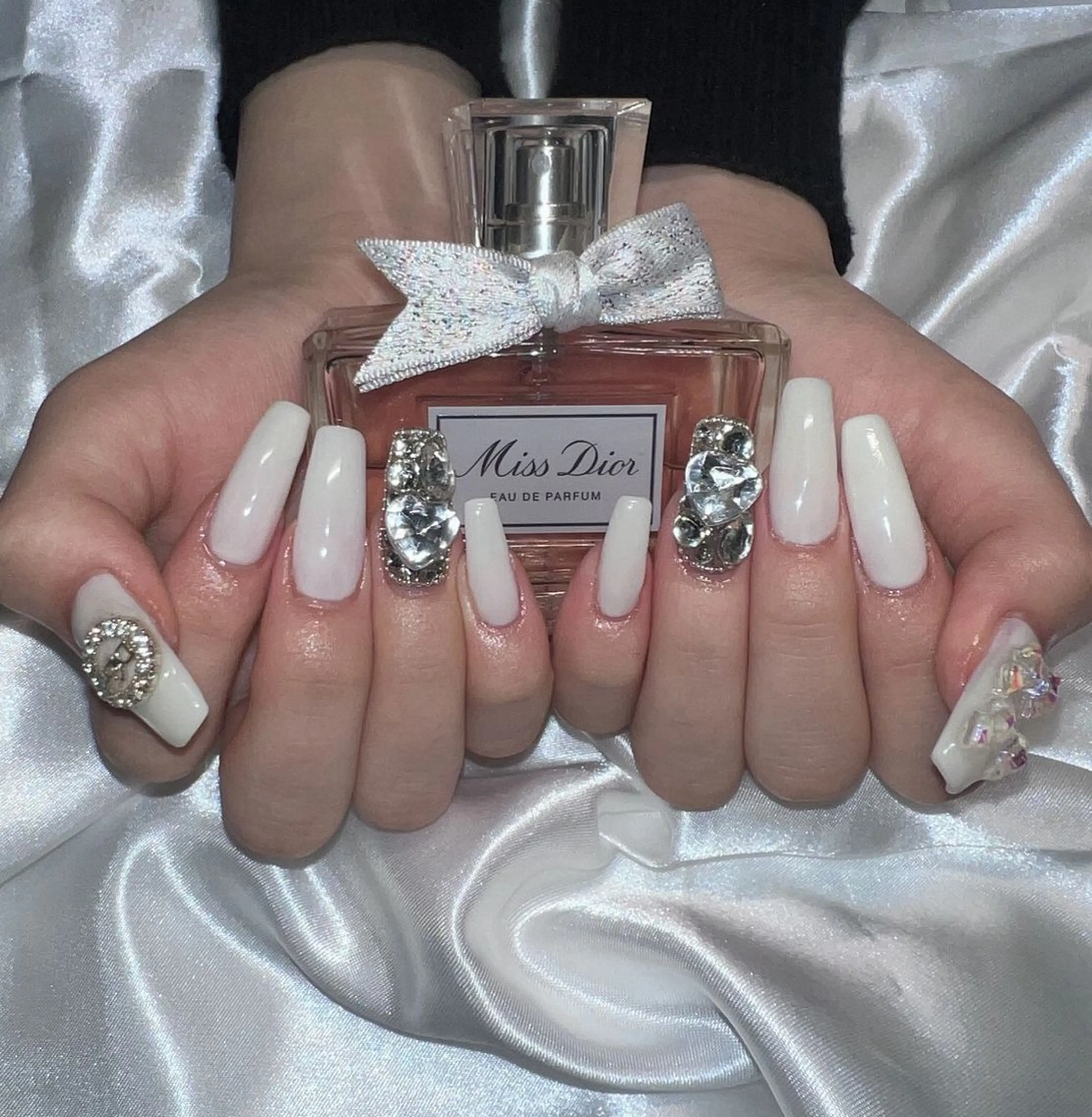 ネイル Miimo💅🏻 ほのか ·͜·♡のネイルデザイン