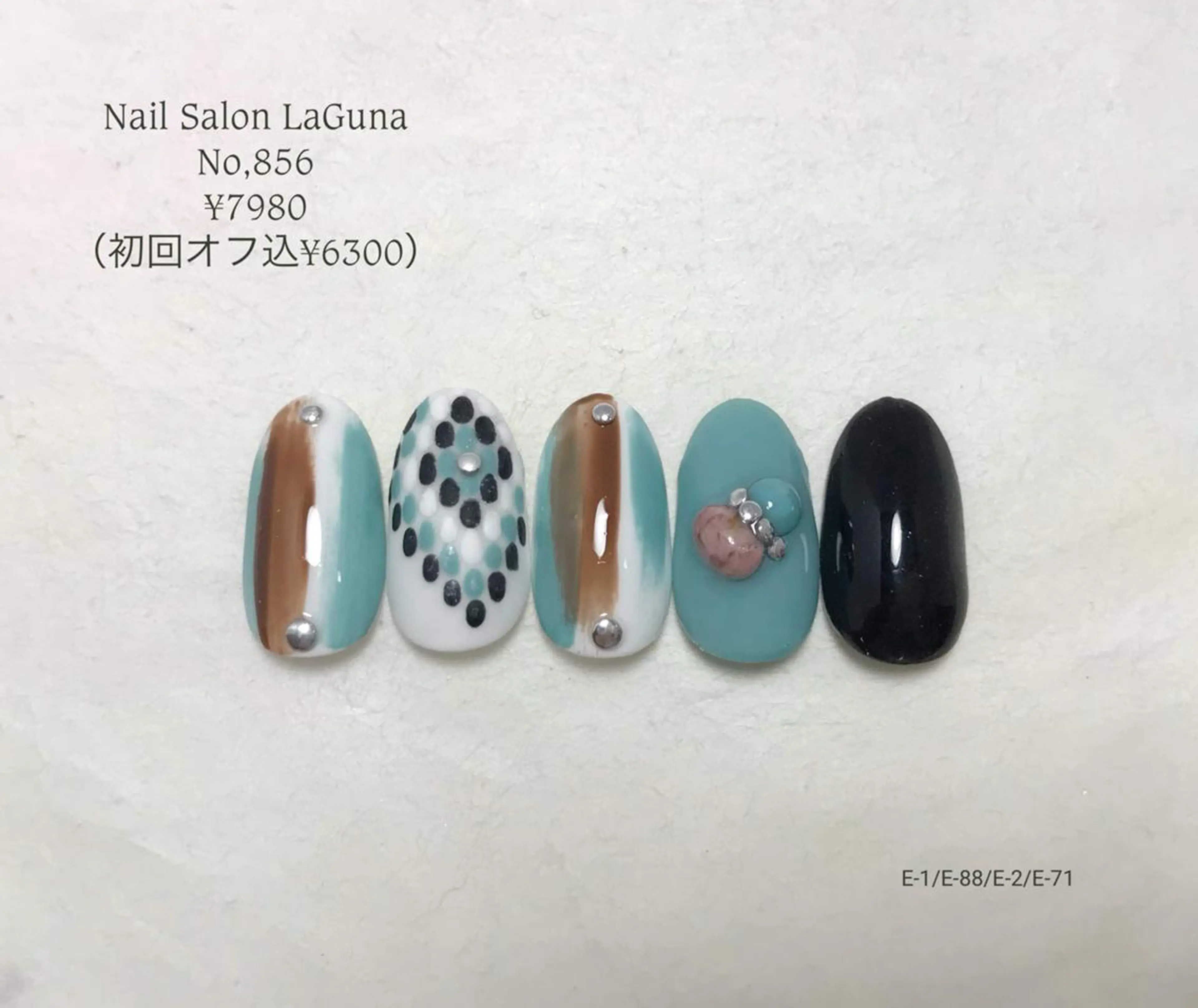 ネイル Am:nail 柏 SUE（スゥ）のネイルデザイン