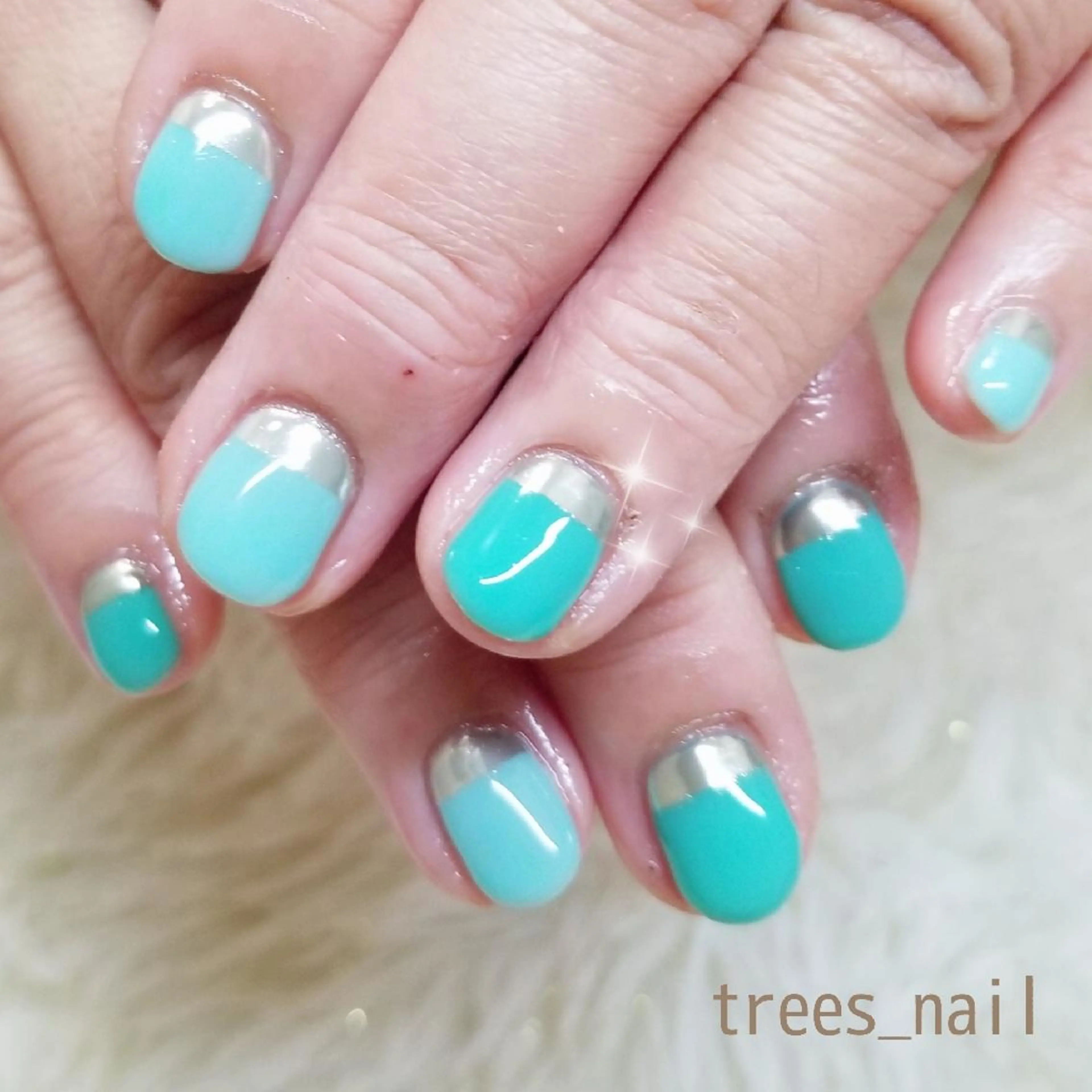 ネイル フレンチネイル ジェルネイル グリーン ミラーネイル パラジェル ハンドネイル フットネイル trees_ nailのネイルデザイン