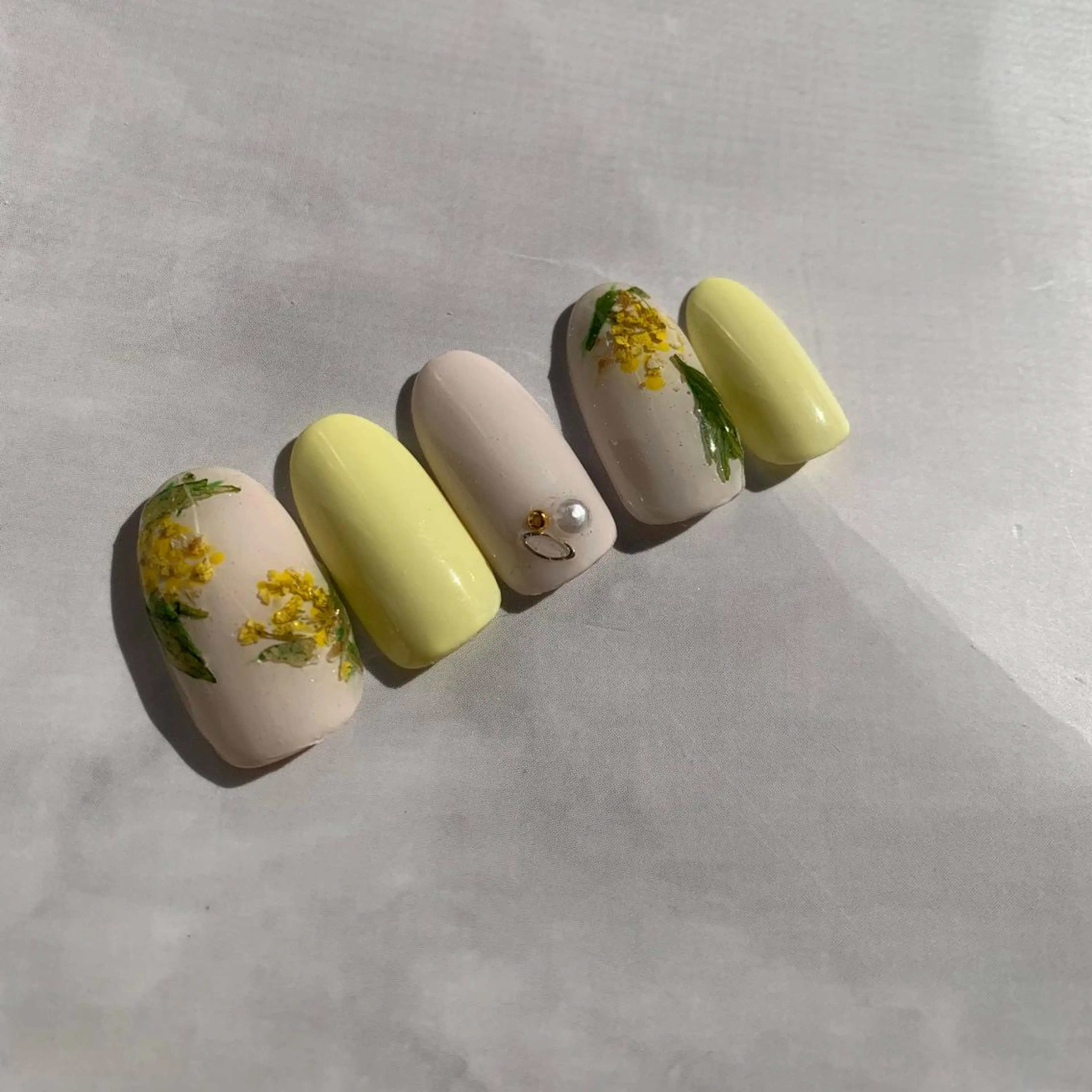 ネイル ハンドネイル nail atelier  new moon所属・デザイン可愛いサロン new moonのネイルデザイン