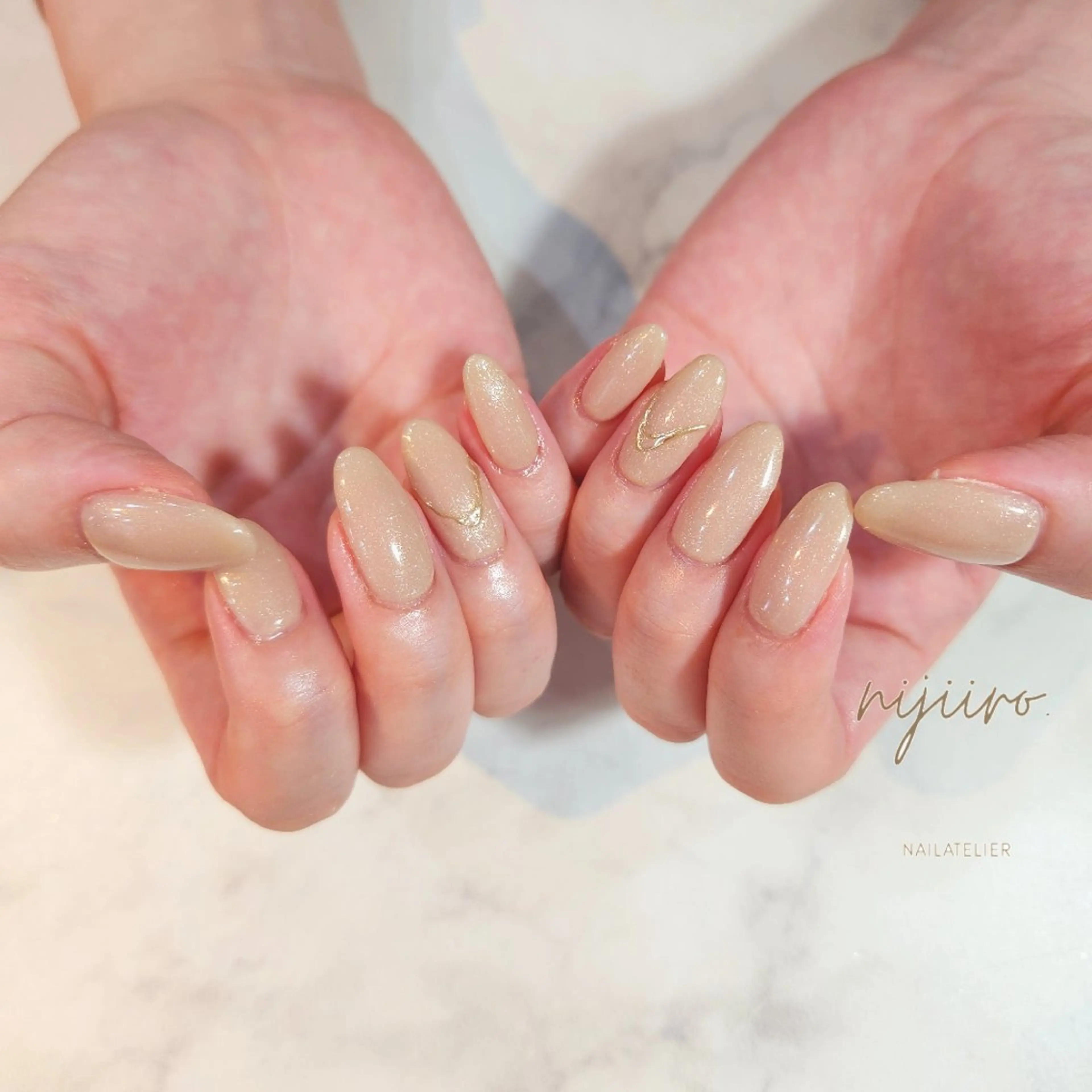 ネイル ハンドネイル nailatelier nijiiro.所属・nijiiro🌈 サトウのネイルデザイン