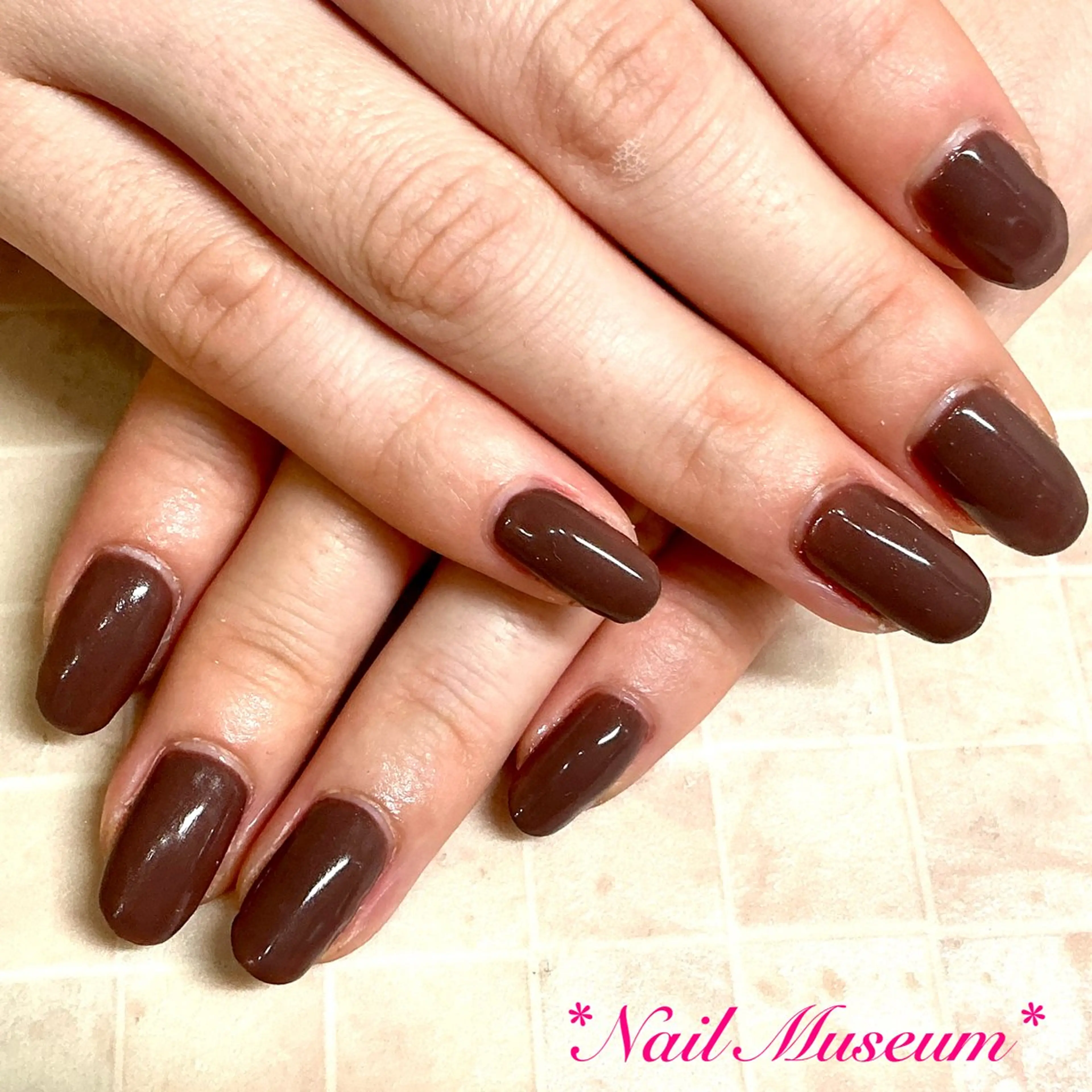 ネイル ブルー ジェルネイル ワンカラーネイル パラジェル ハンドネイル nailmuseum KAMATARIのネイルデザイン