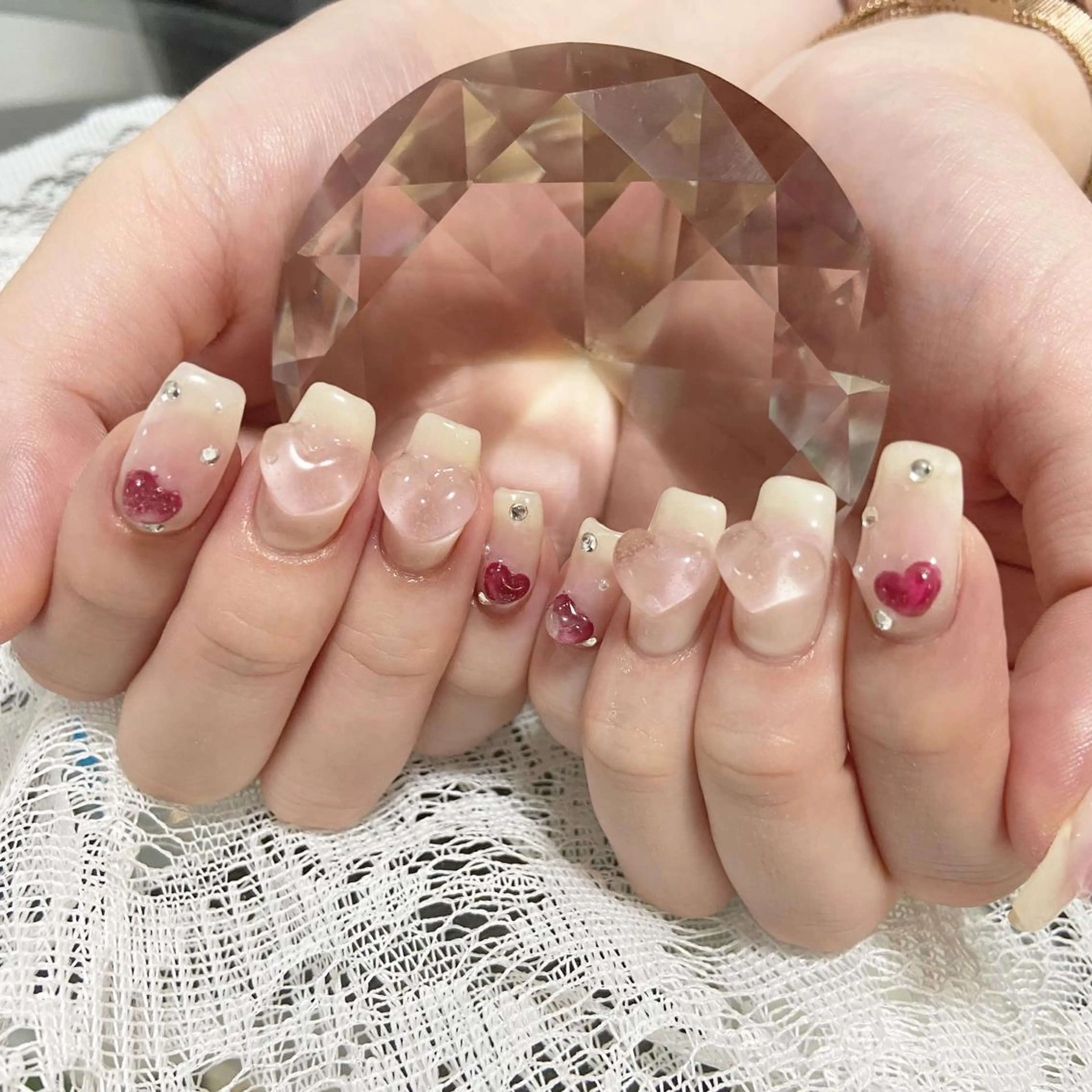 ネイル ハート スクエアネイル ハンドネイル ハンドケア nail salon M'U【エムユー】のネイルデザイン