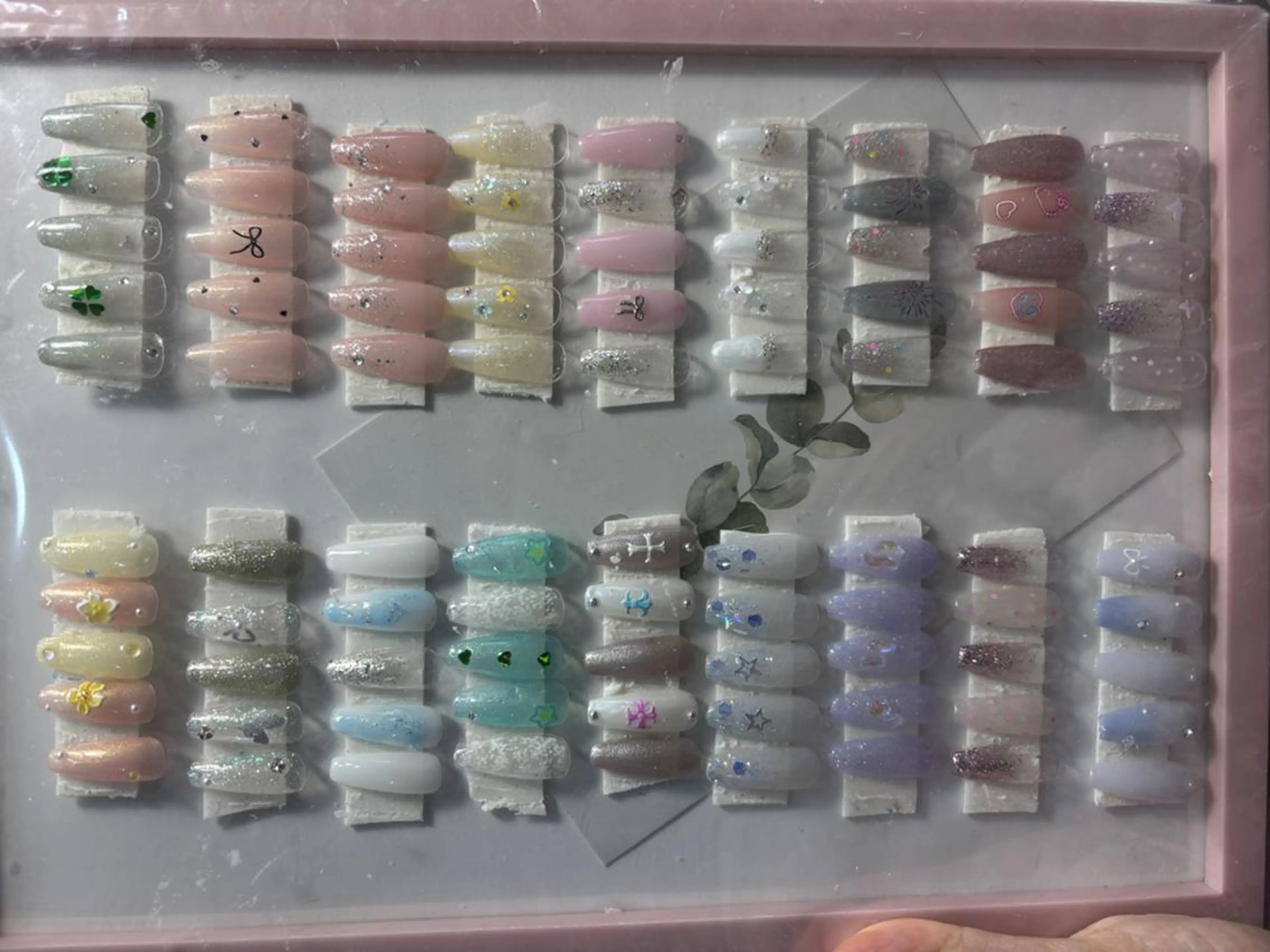 🦋シンプルデザインサンプルいっぱい用意しております。　ウォーターケア込みの写真