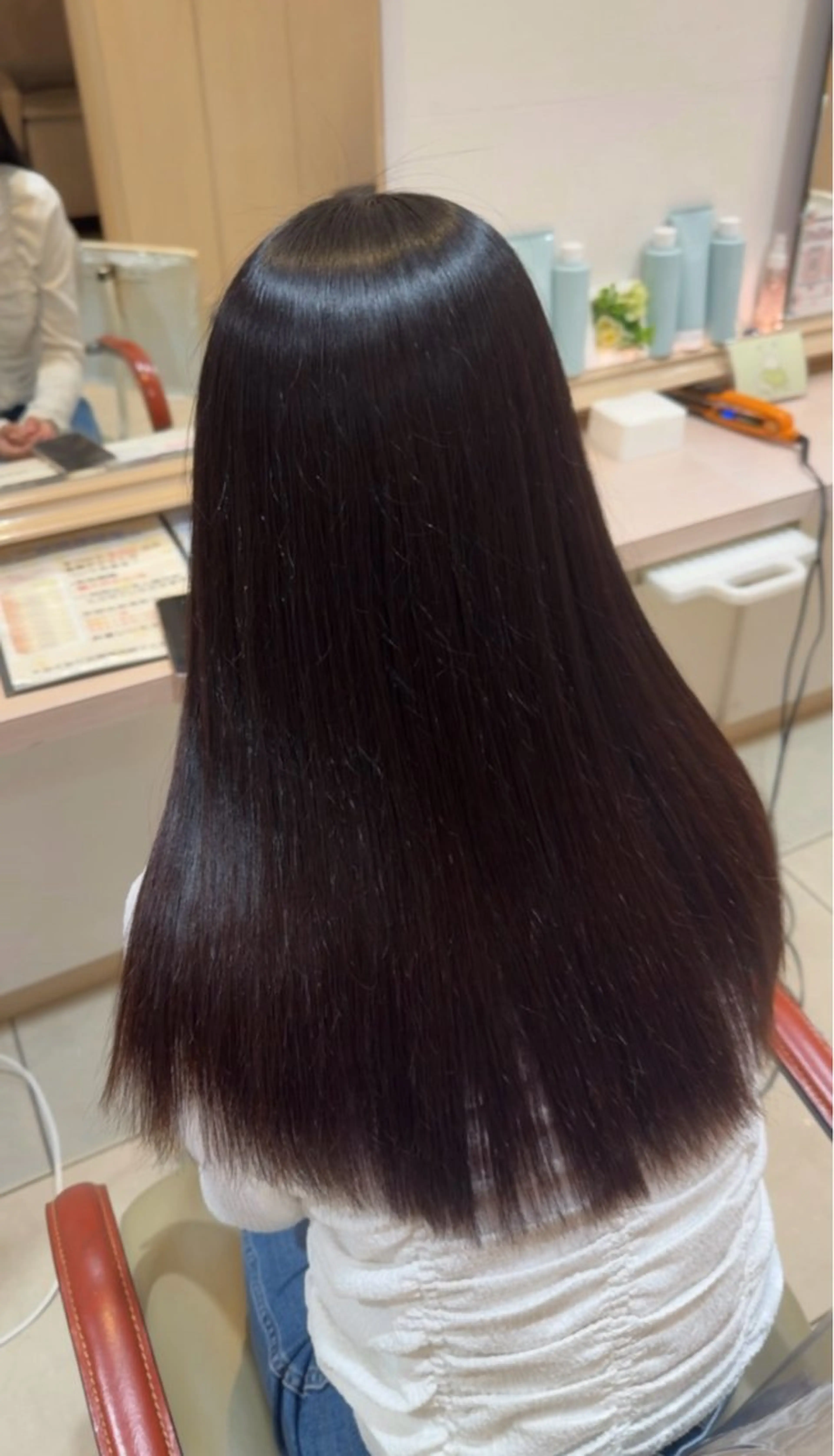 ロング 佐藤 寧々のヘアスタイル