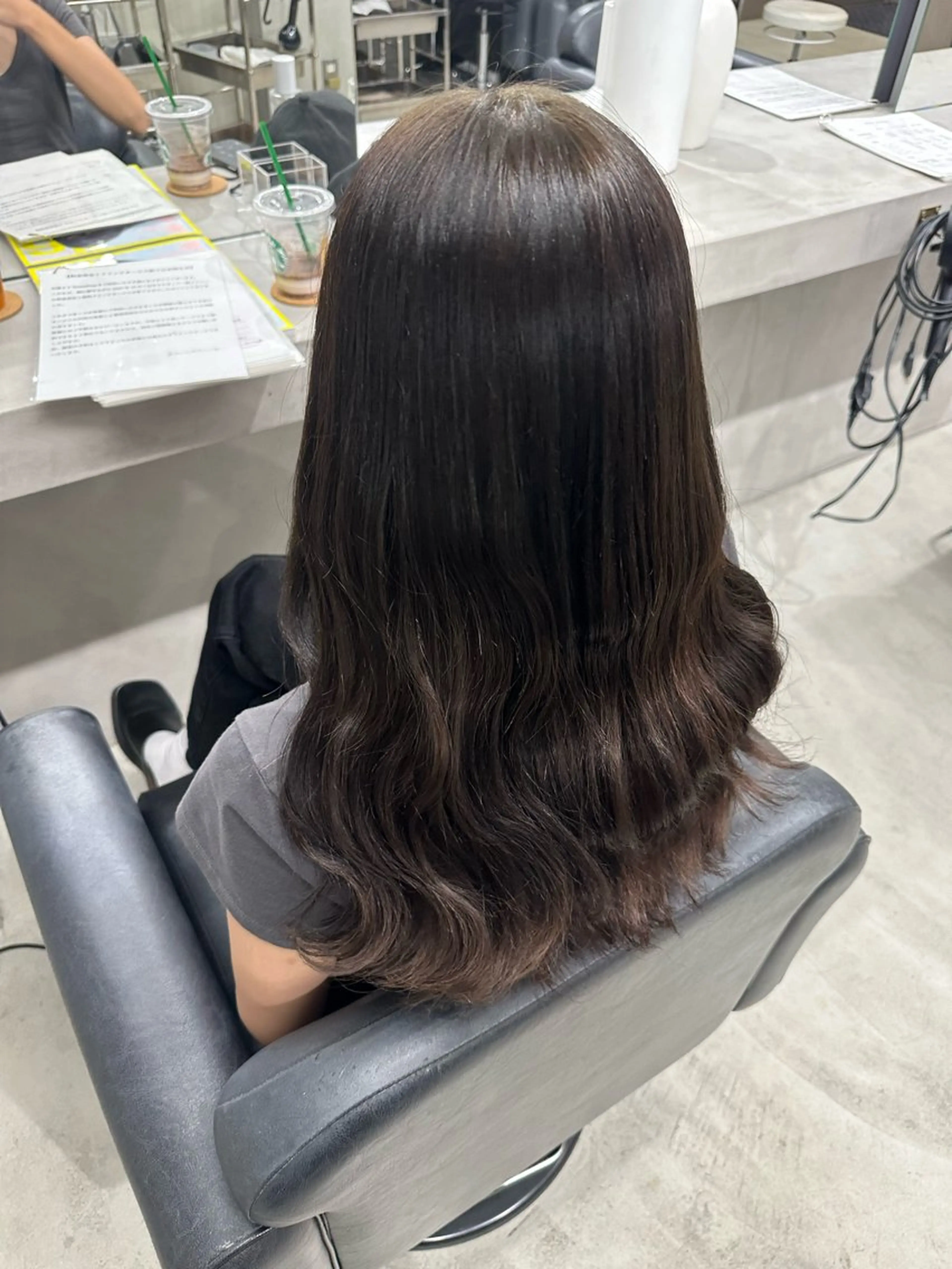 ロング カラー 🩶 RIHOのヘアスタイル