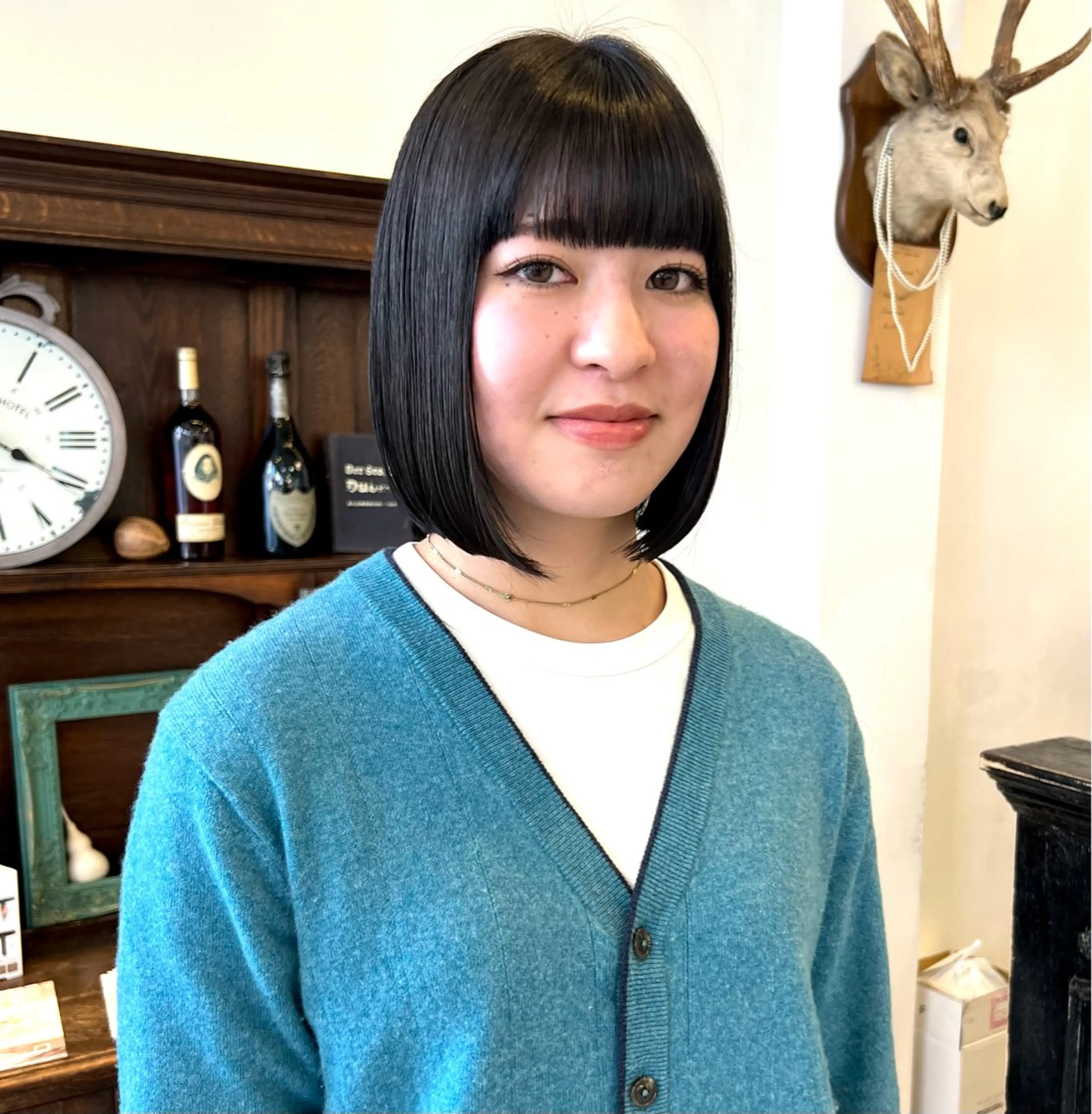 ミディアム カット トリートメント 金城 愛海のヘアスタイル