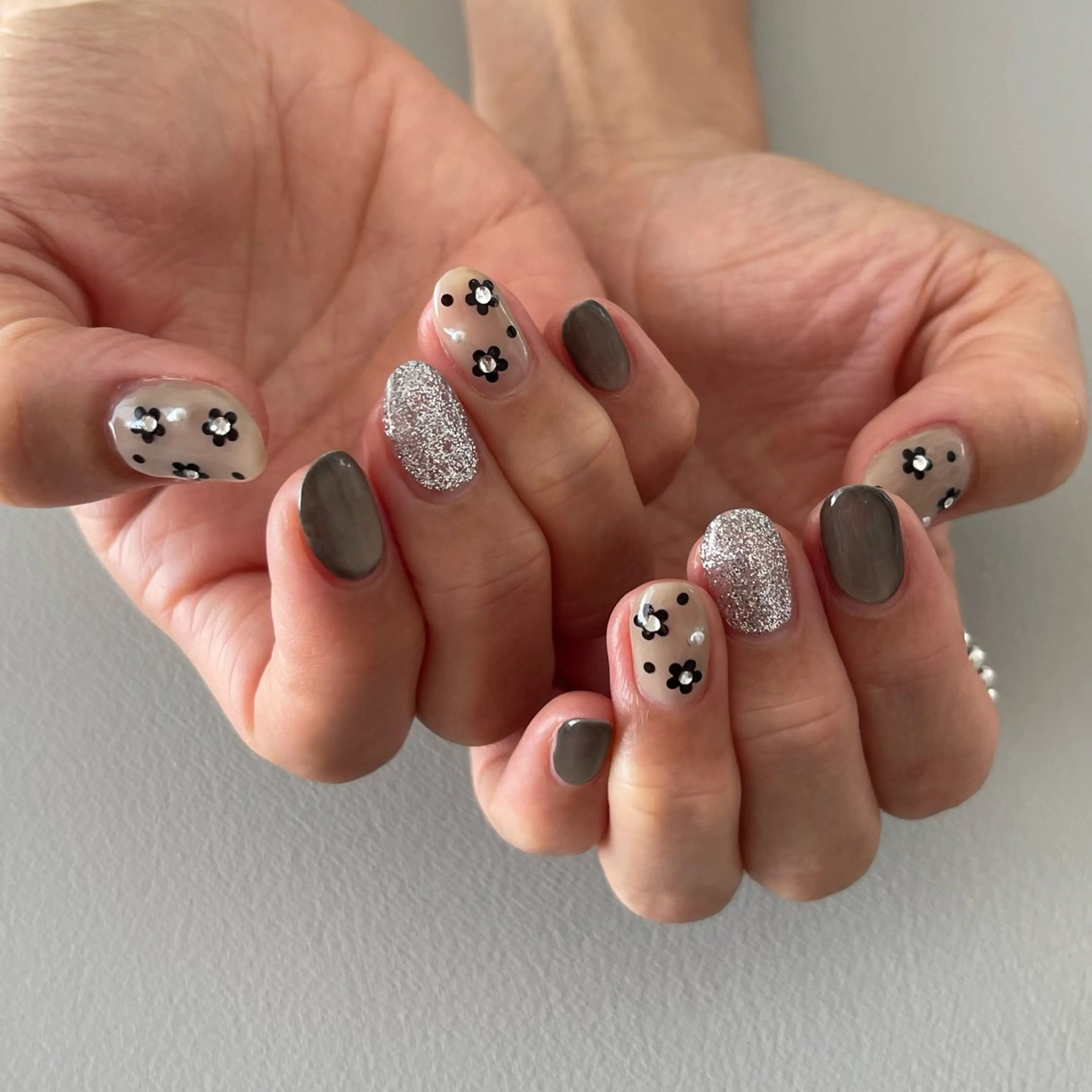 ネイル マグネットネイル Luccica nailのネイルデザイン