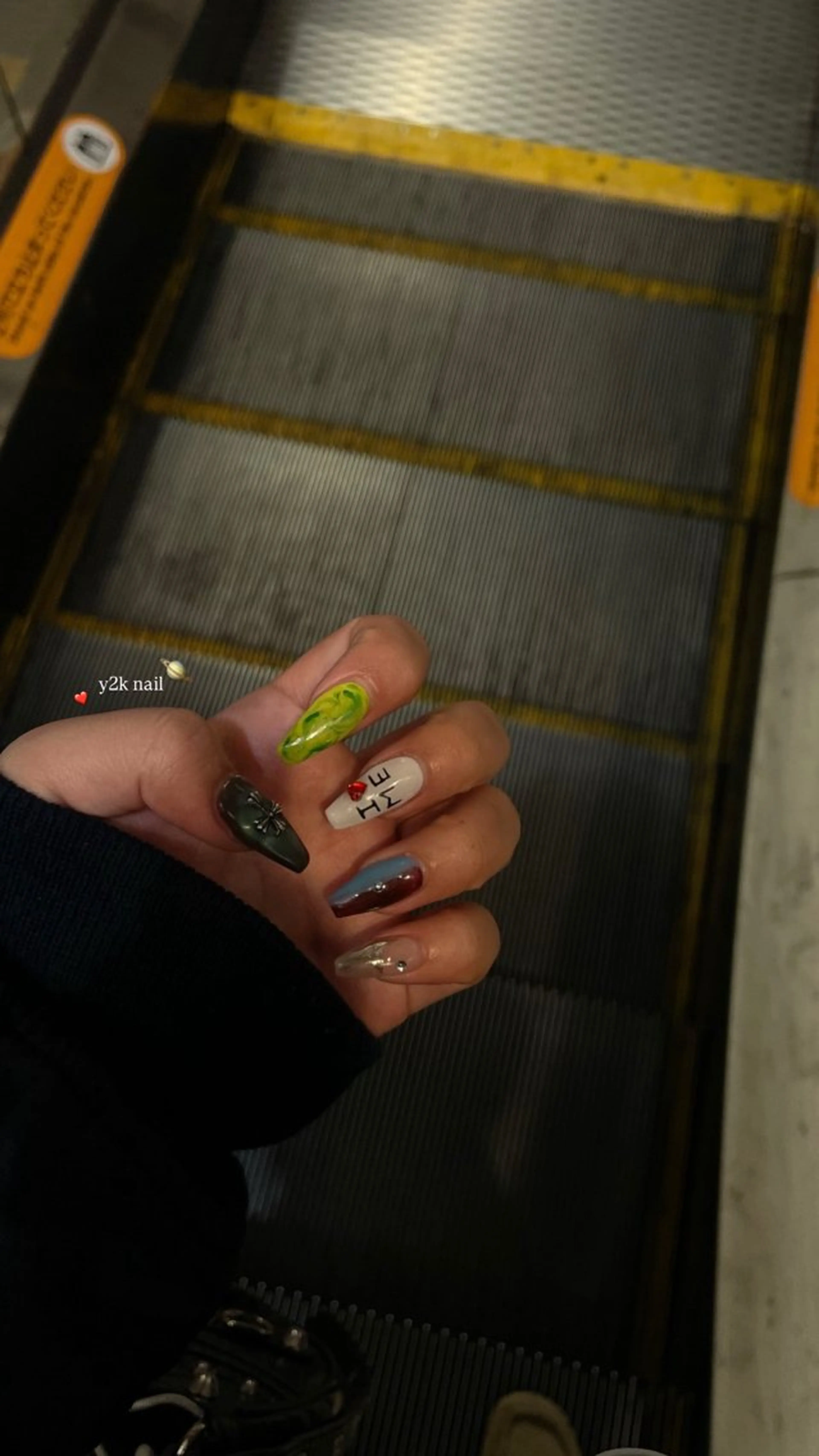 ネイル ハンドネイル limo/ kotomiのネイルデザイン