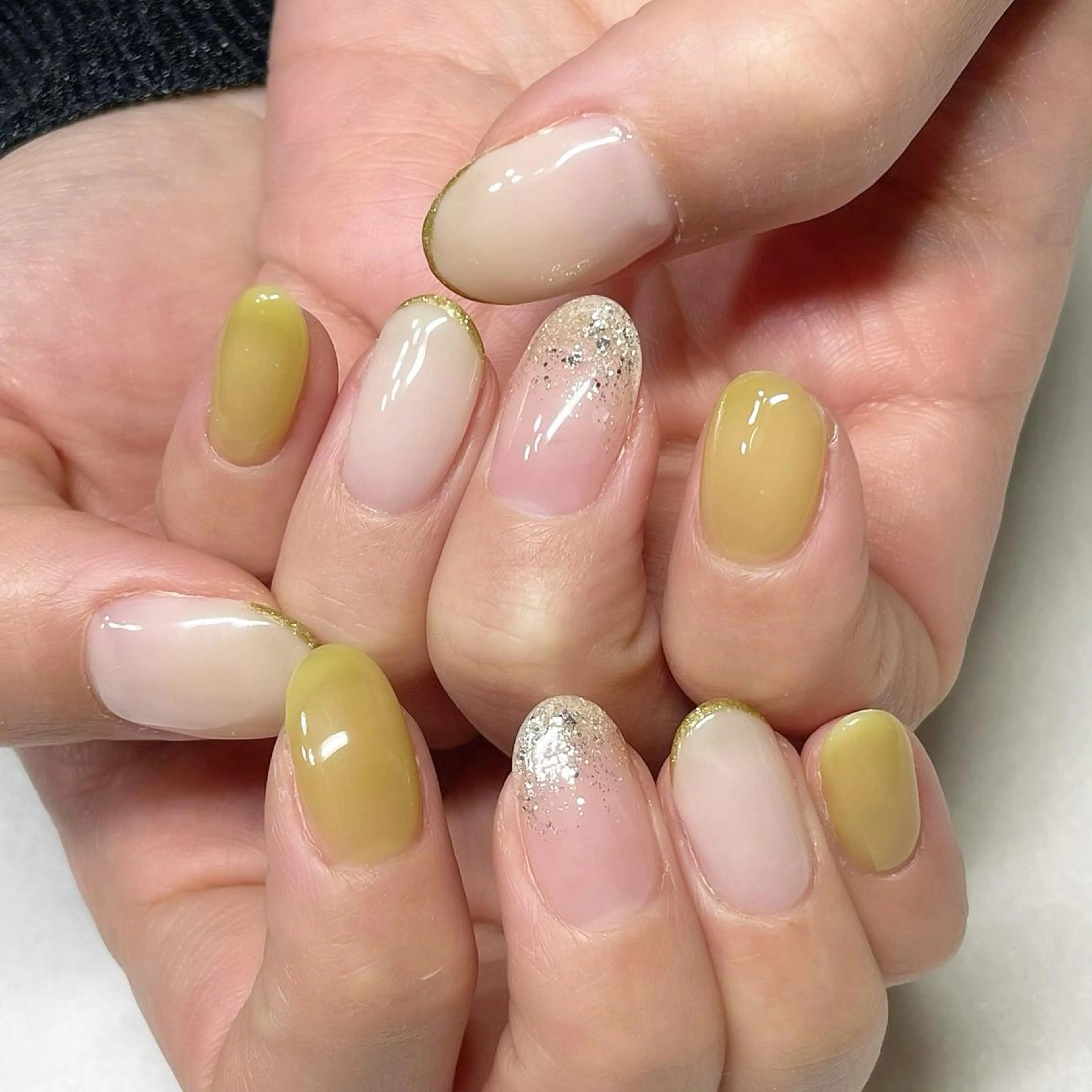 ネイル シンプルネイル 東 千夏のネイルデザイン