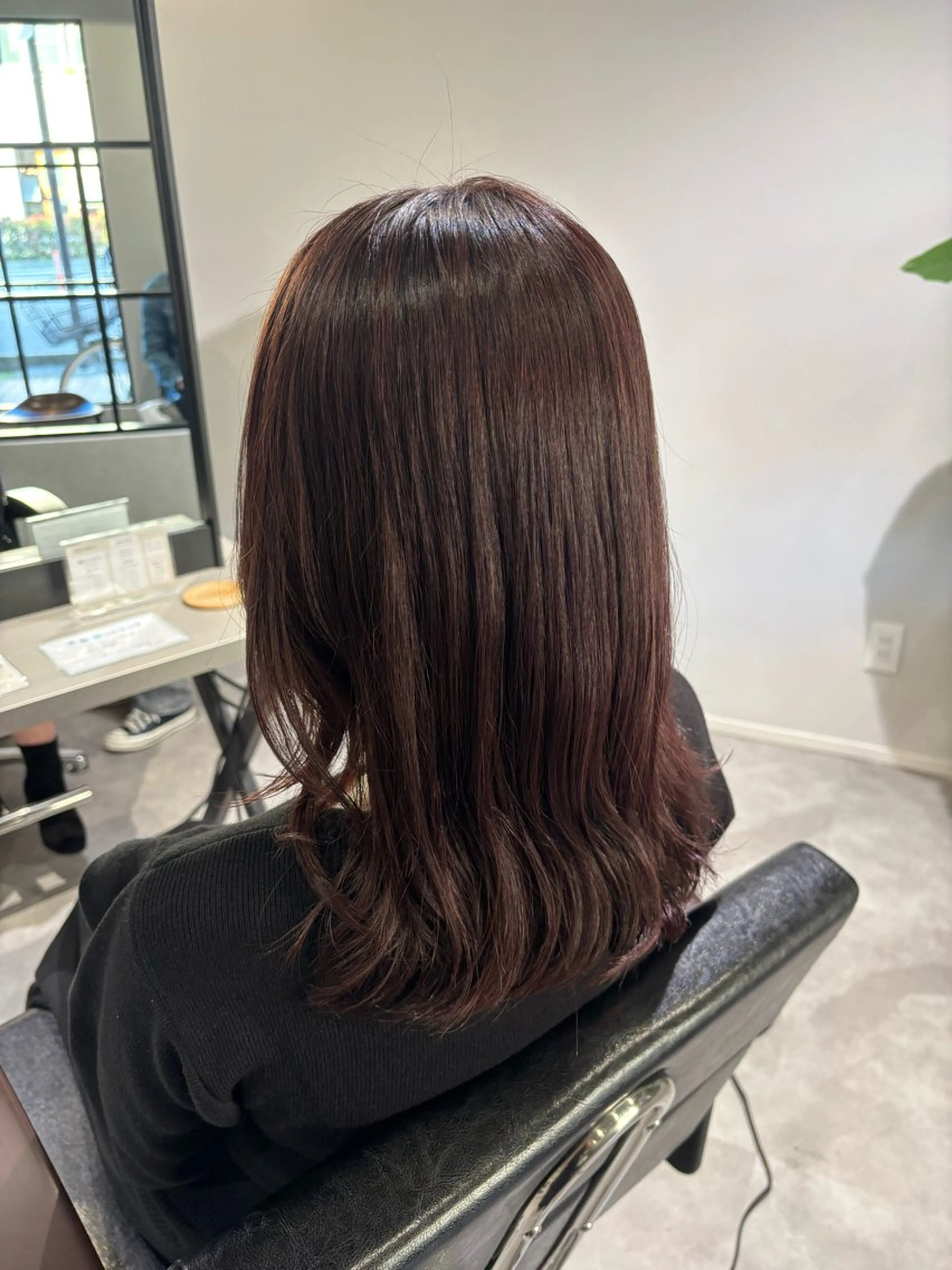 セミロング カット ヘアカラー トリートメント YURINO /ボブ ベージュ/ハイトーンのヘアスタイル