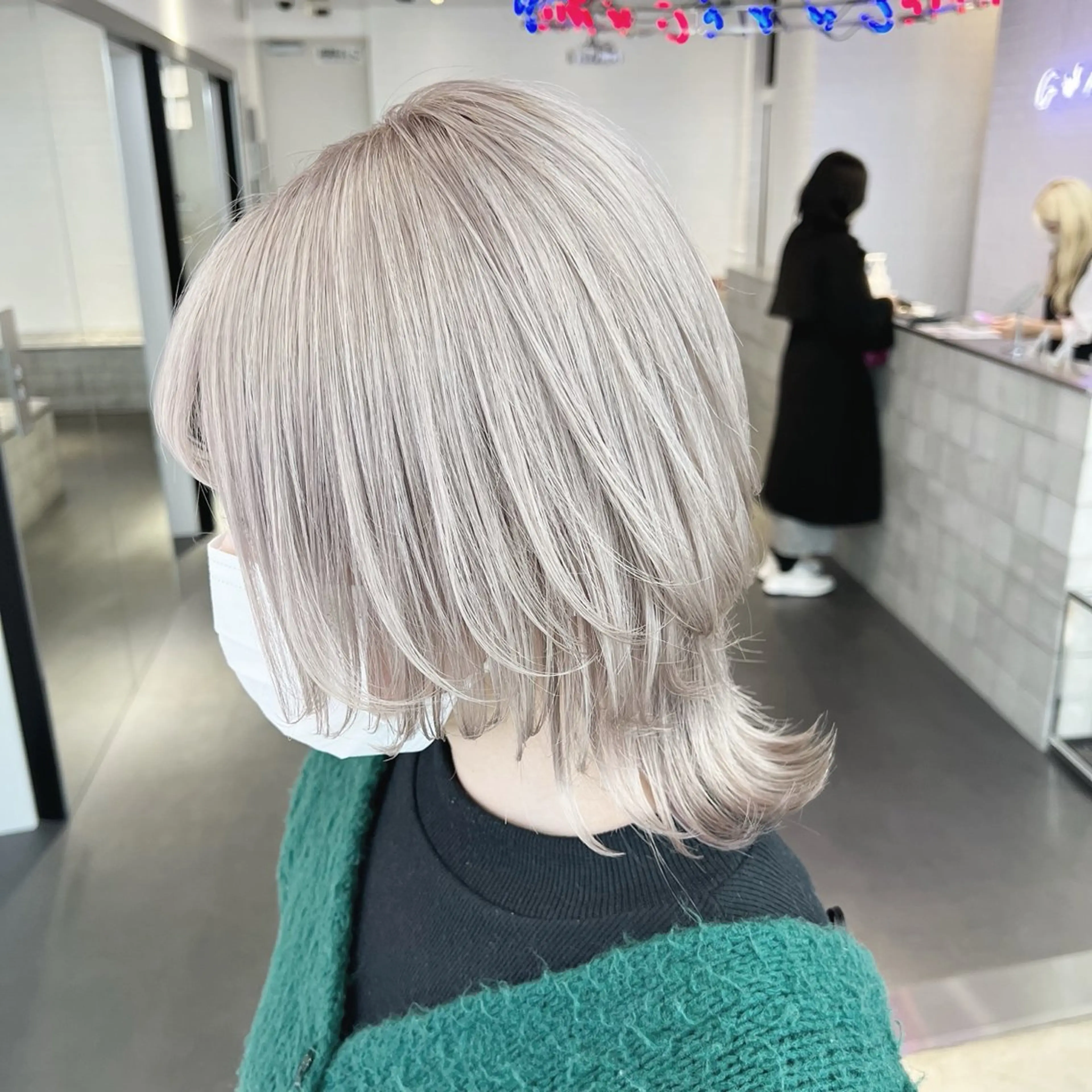 ショート カラー ヘアアレンジ 🍯傷ませないカラー 髪質改善🍯彪雅のヘアスタイル