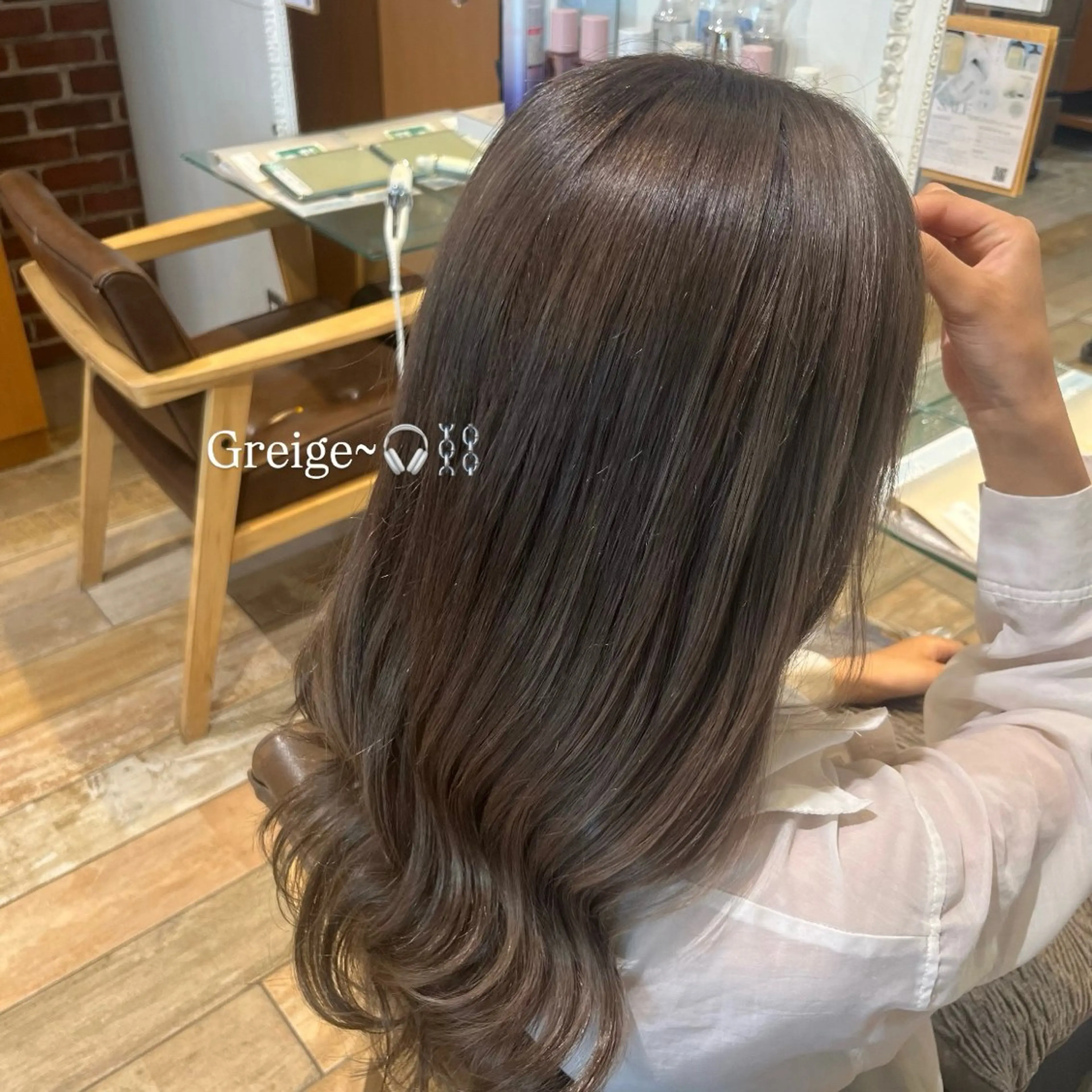 カラー 田村 汐織のヘアスタイル