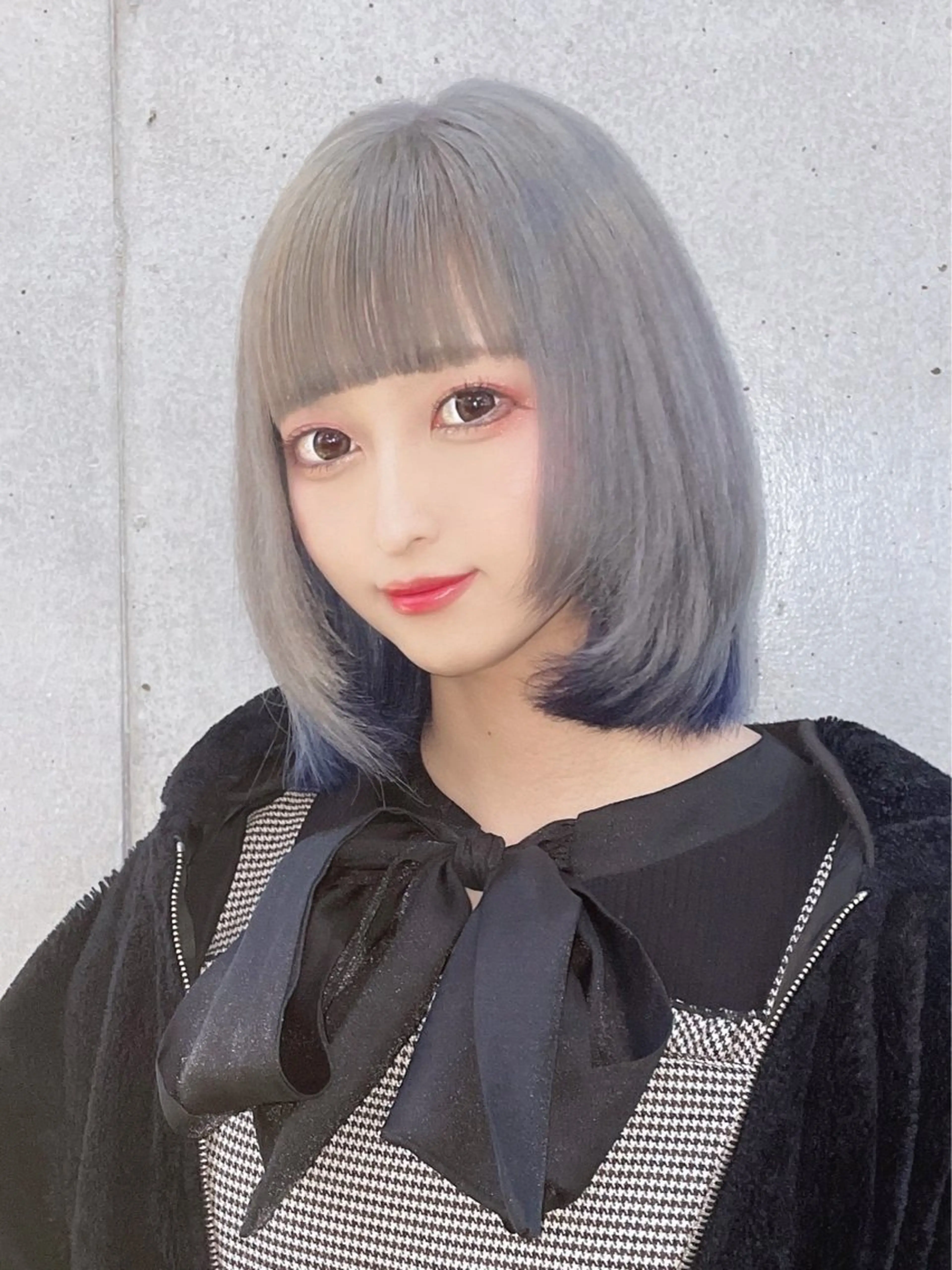 ミディアム カラー ブルーカラー カット ヘアカラー トリートメント 韓国ヘアー🦄ྀི オタク美容師🌈山本のヘアスタイル