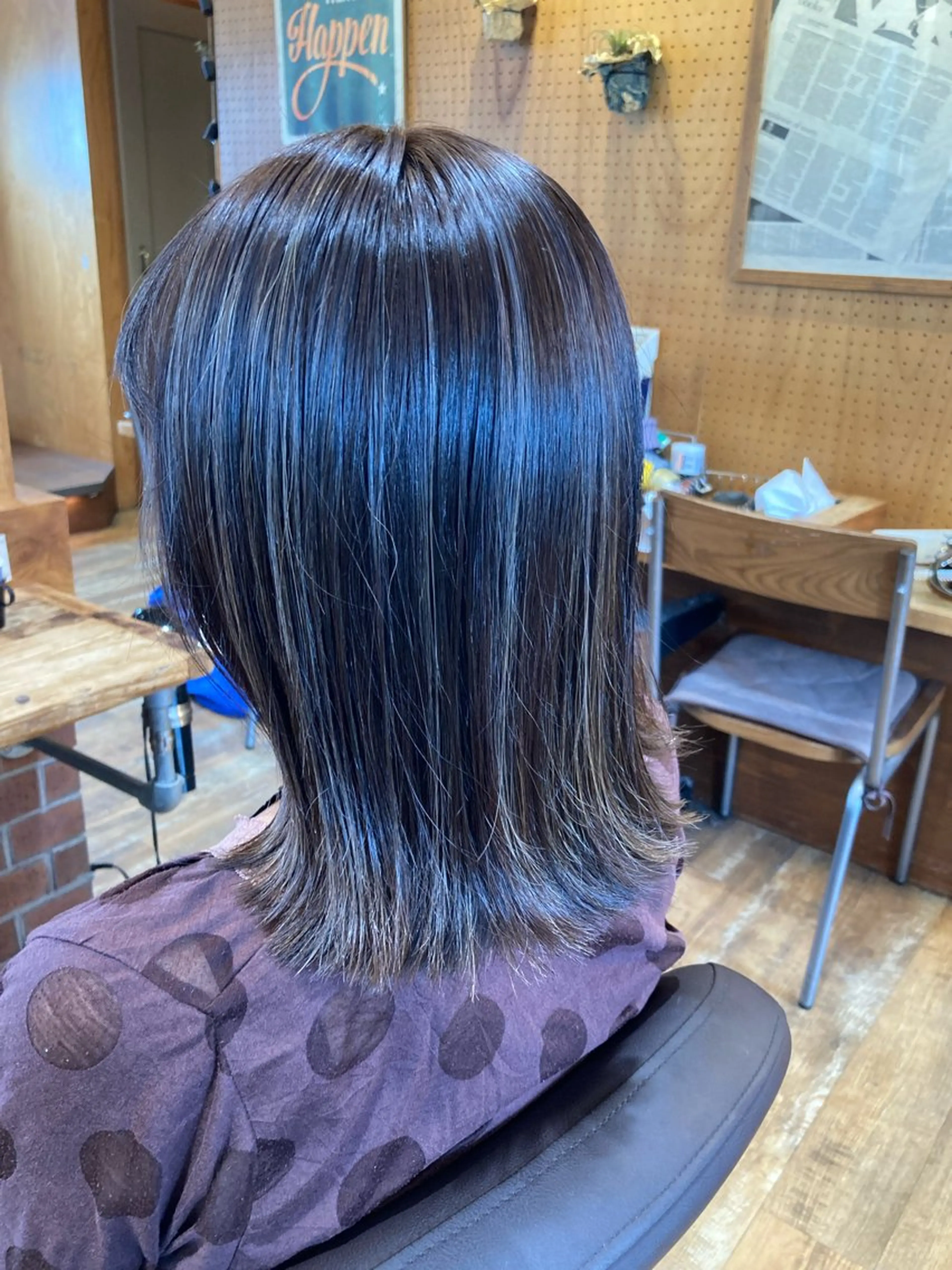 ミディアム カット ヘアカラー 菊地 優斗のヘアスタイル