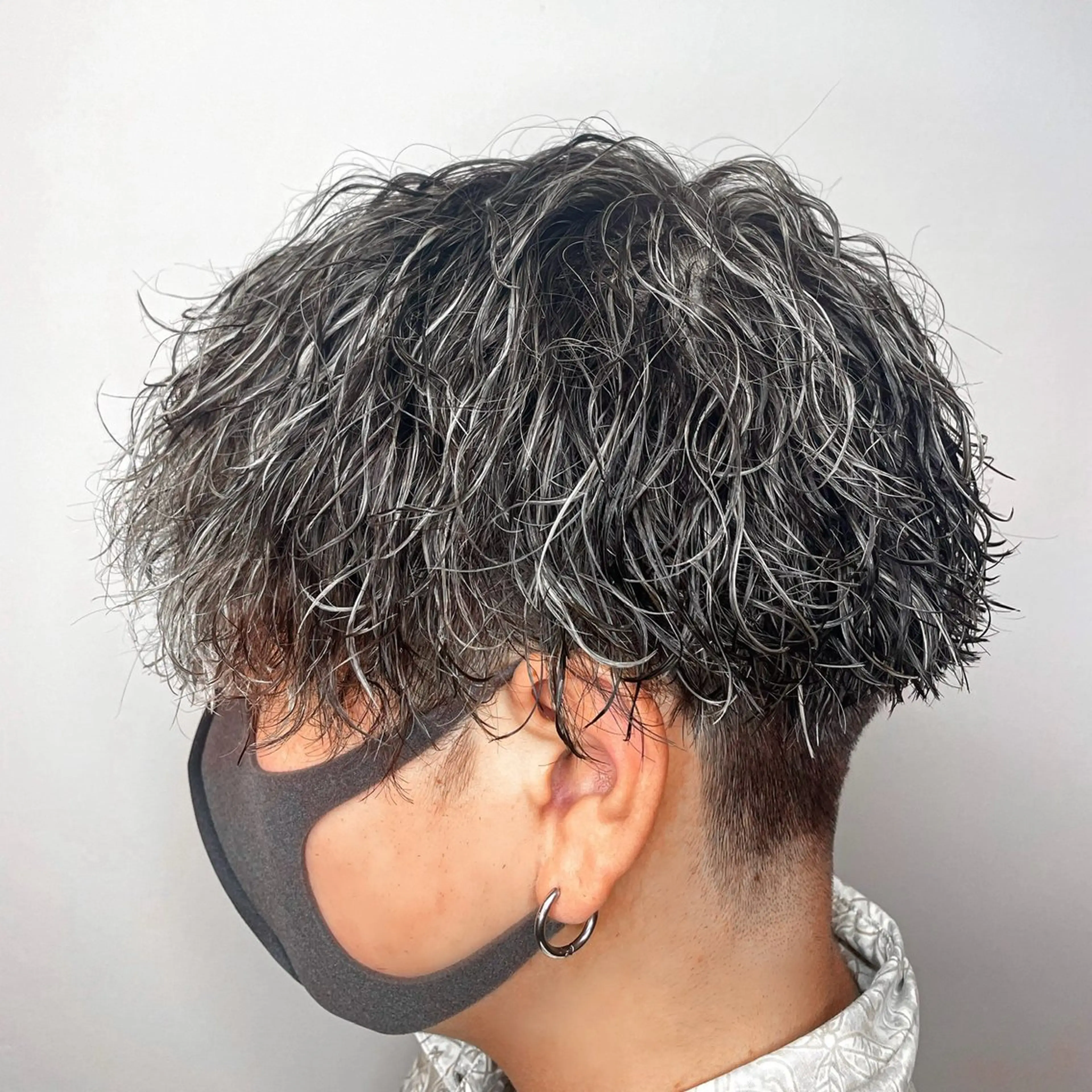 ⚜️メンズ限定⚜️【カット&ハイライトカラー&内部補修トリートメント】マッシュ/センターパート/ハイライト/メッシュの写真