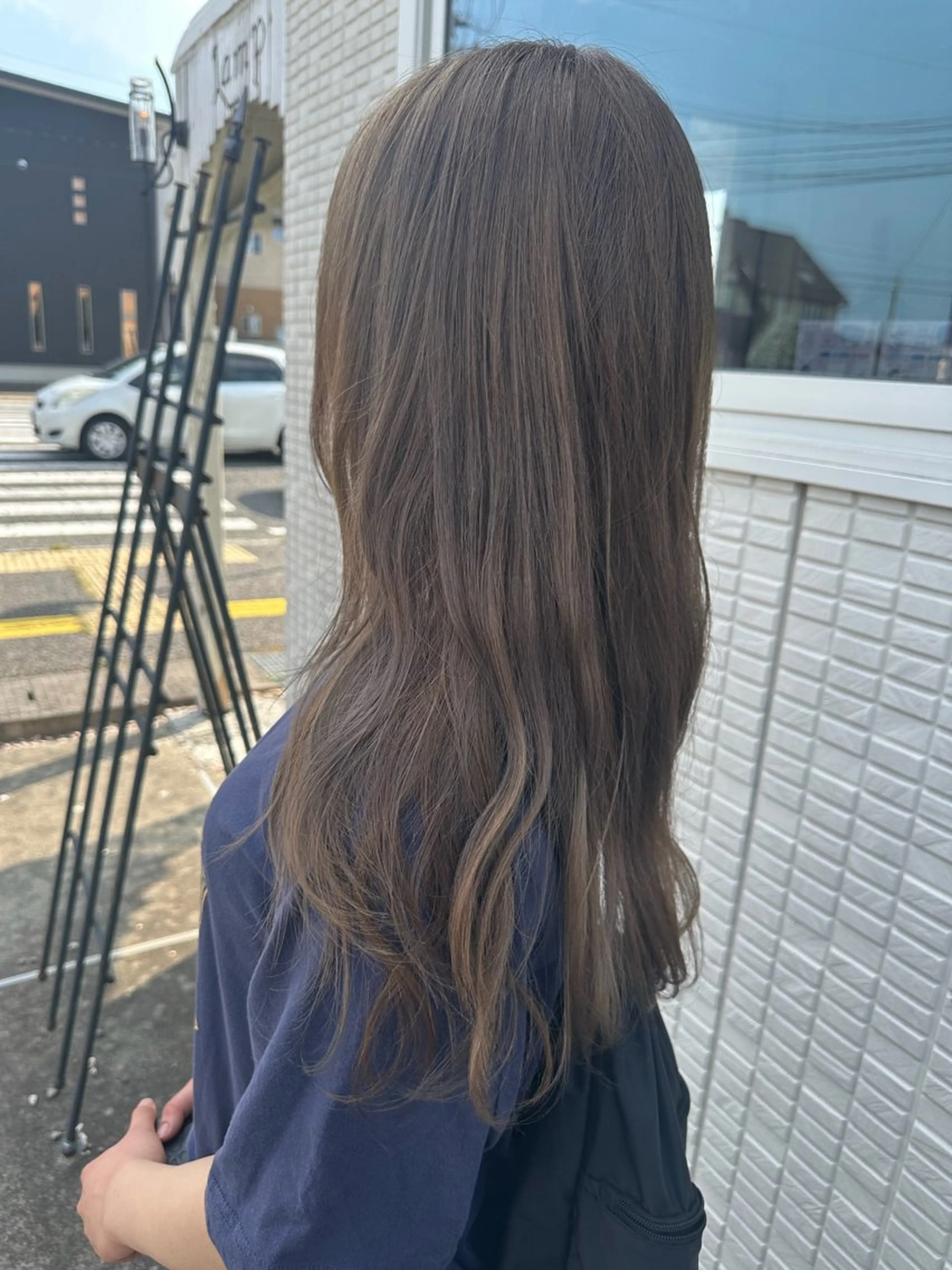 ロング ヘアカラー トリートメント 木村 彩花のヘアスタイル